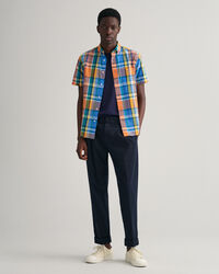 Camisa Regular Fit de manga corta en madr&aacute;s de colores