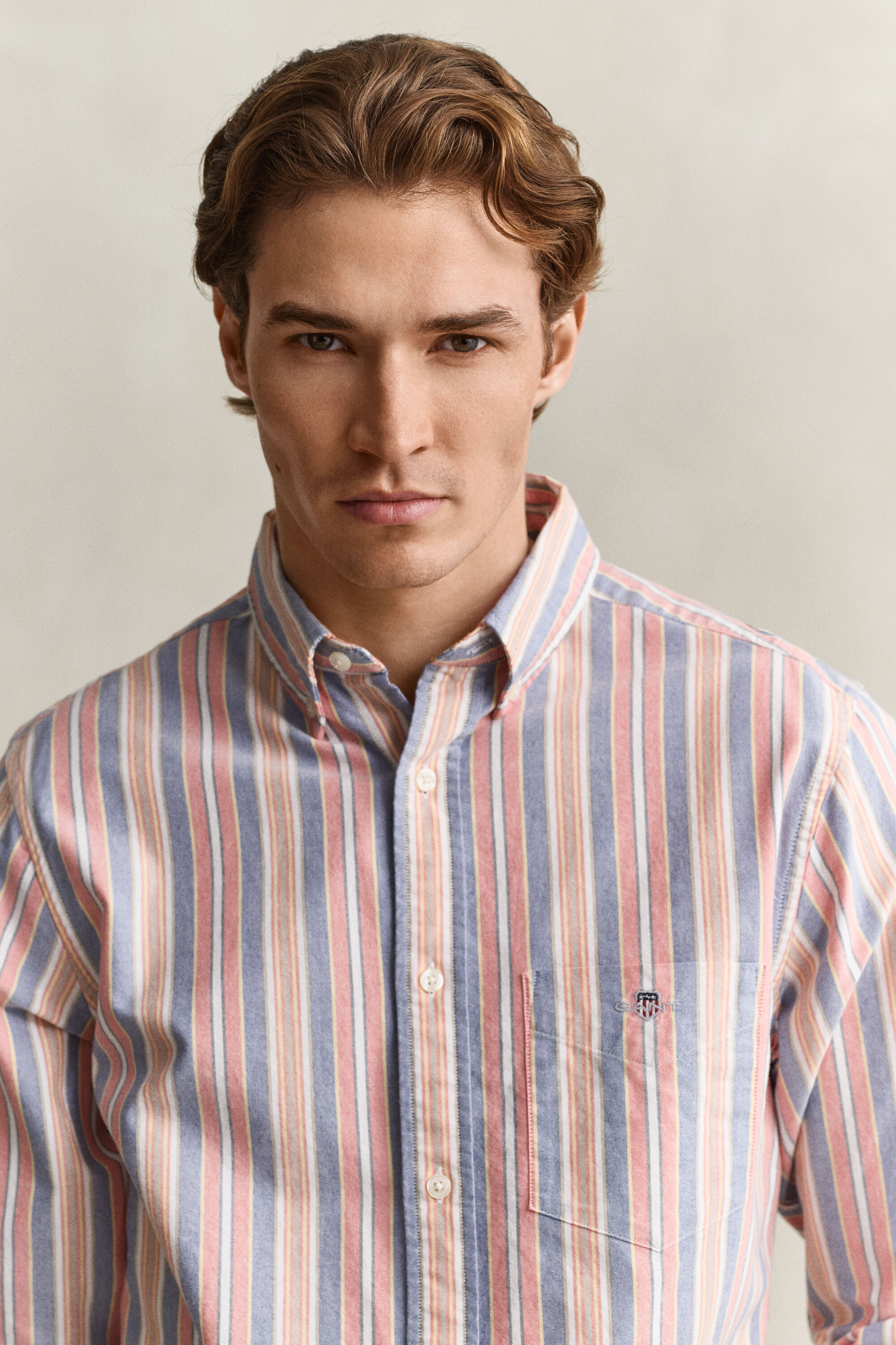 Camisa Oxford clásica de rayas variadas