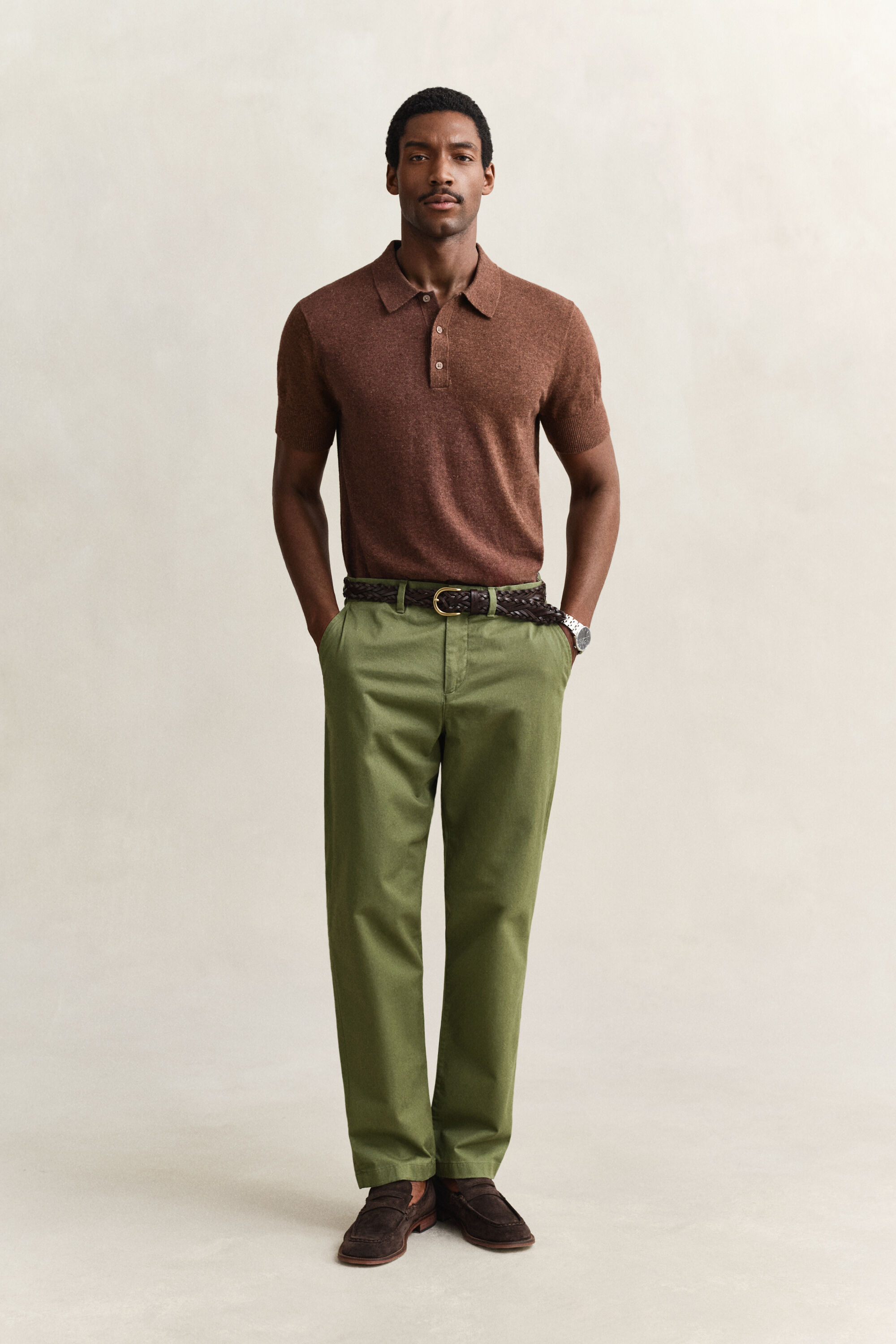 Pantalones chinos Regular Fit clásicos