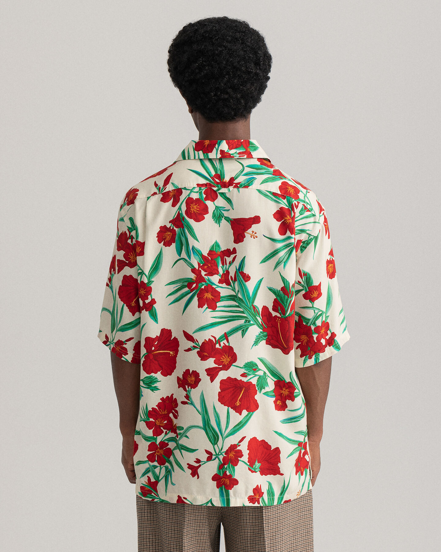 Camisa Relaxed Fit Pure Prep de lyocell, manga corta y estampado de flores