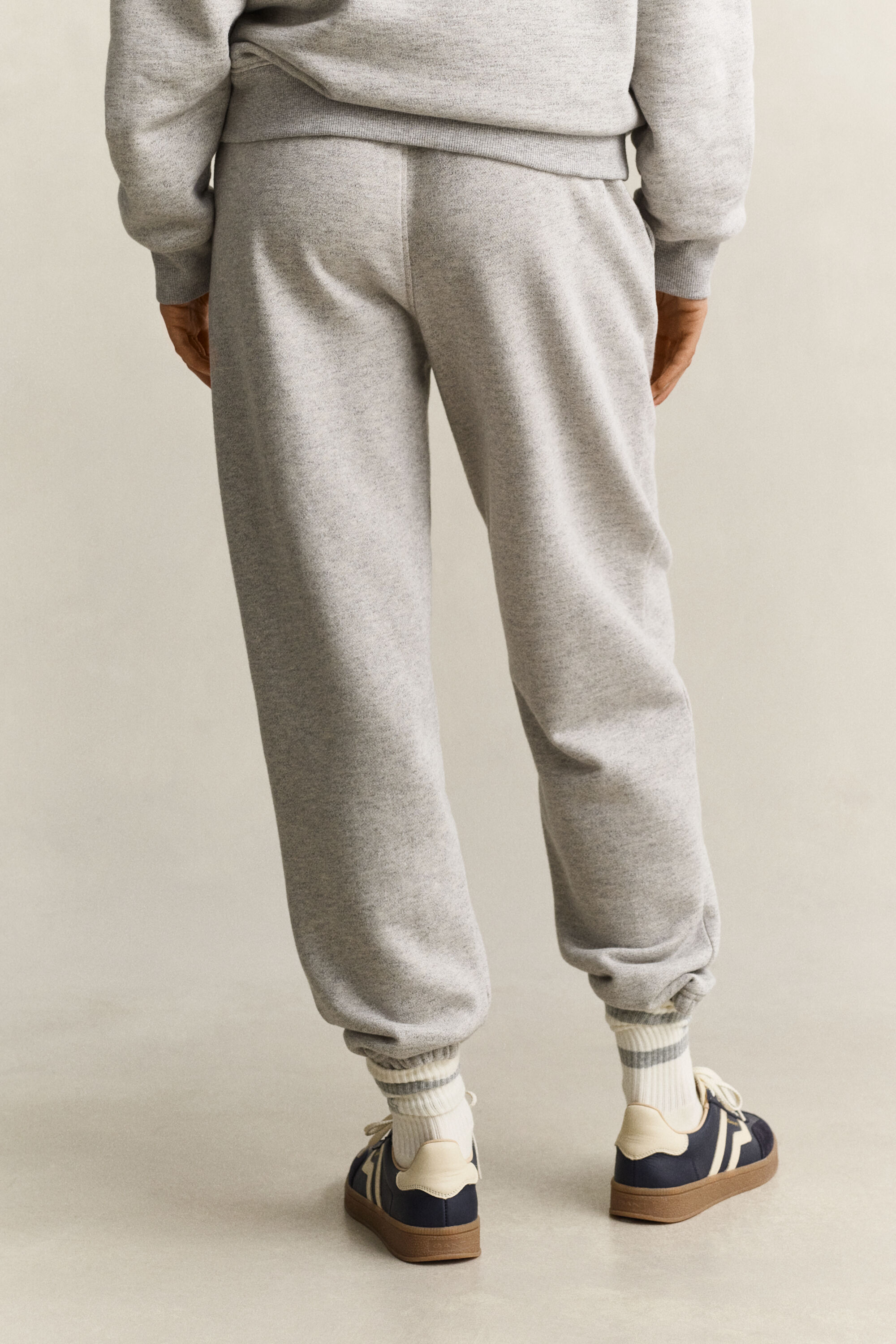 Pantalones de deporte con diseño Gant x Yale