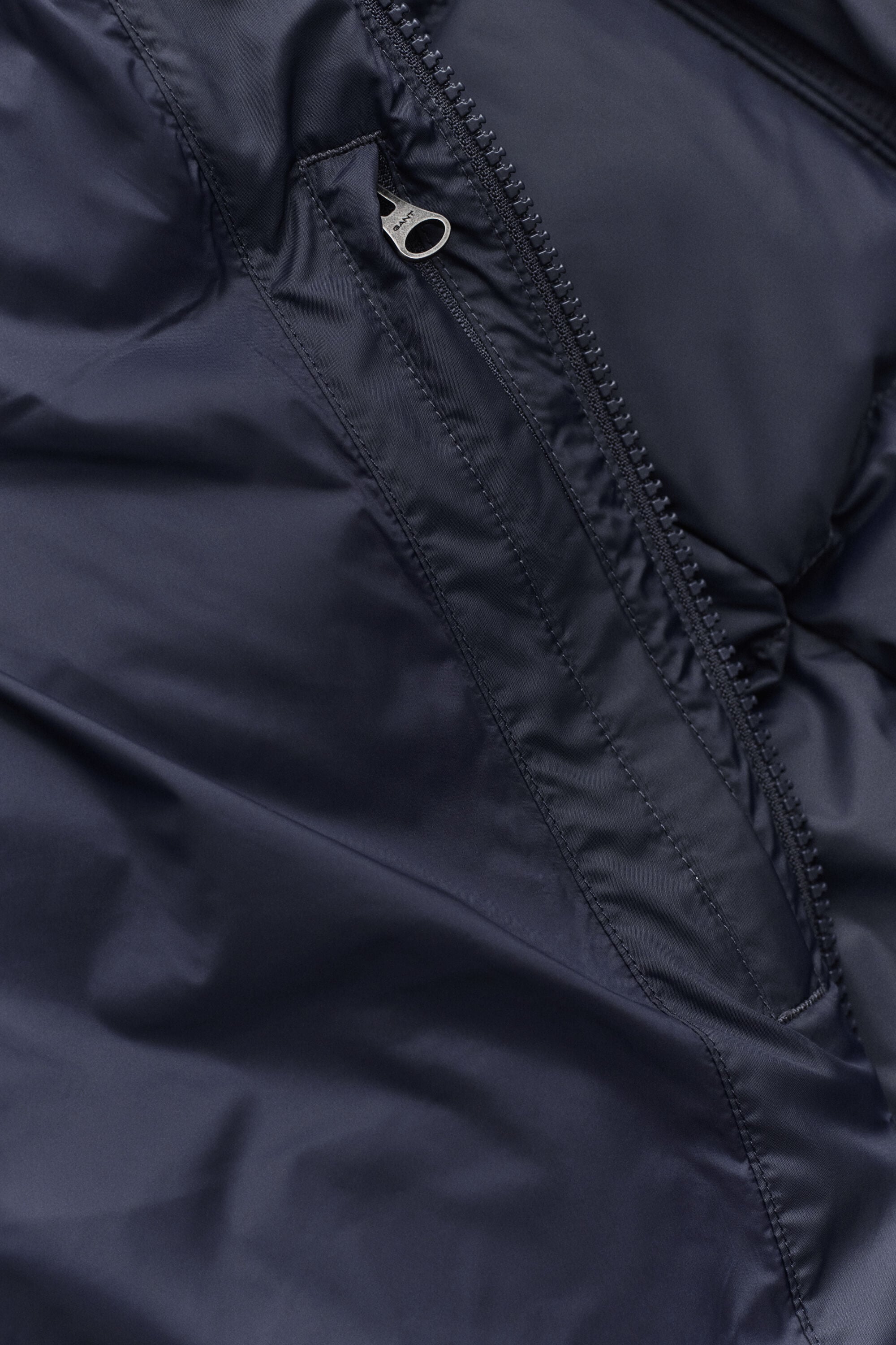 Chaqueta Active Cloud de largo medio