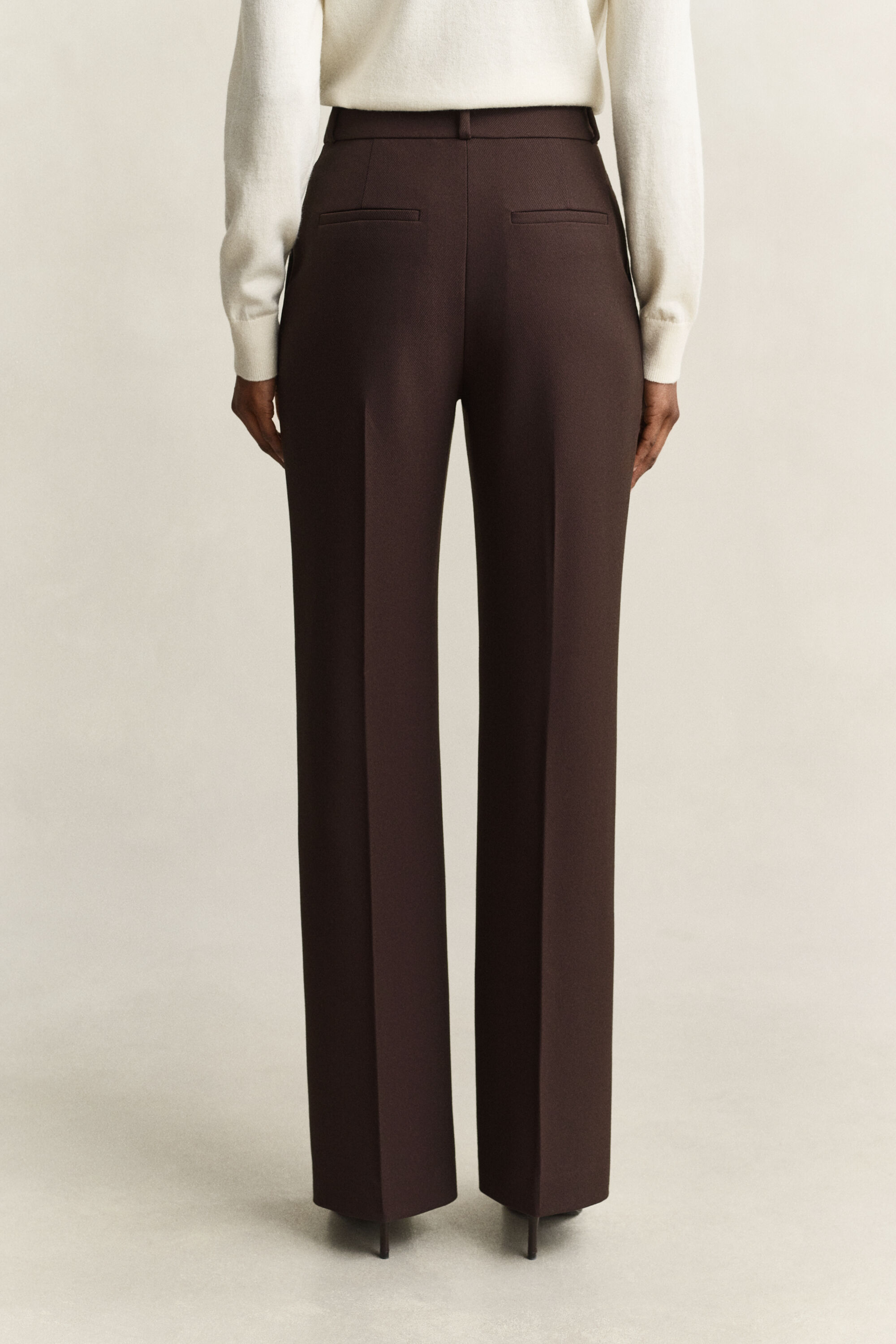 Pantalones náuticos acampanados