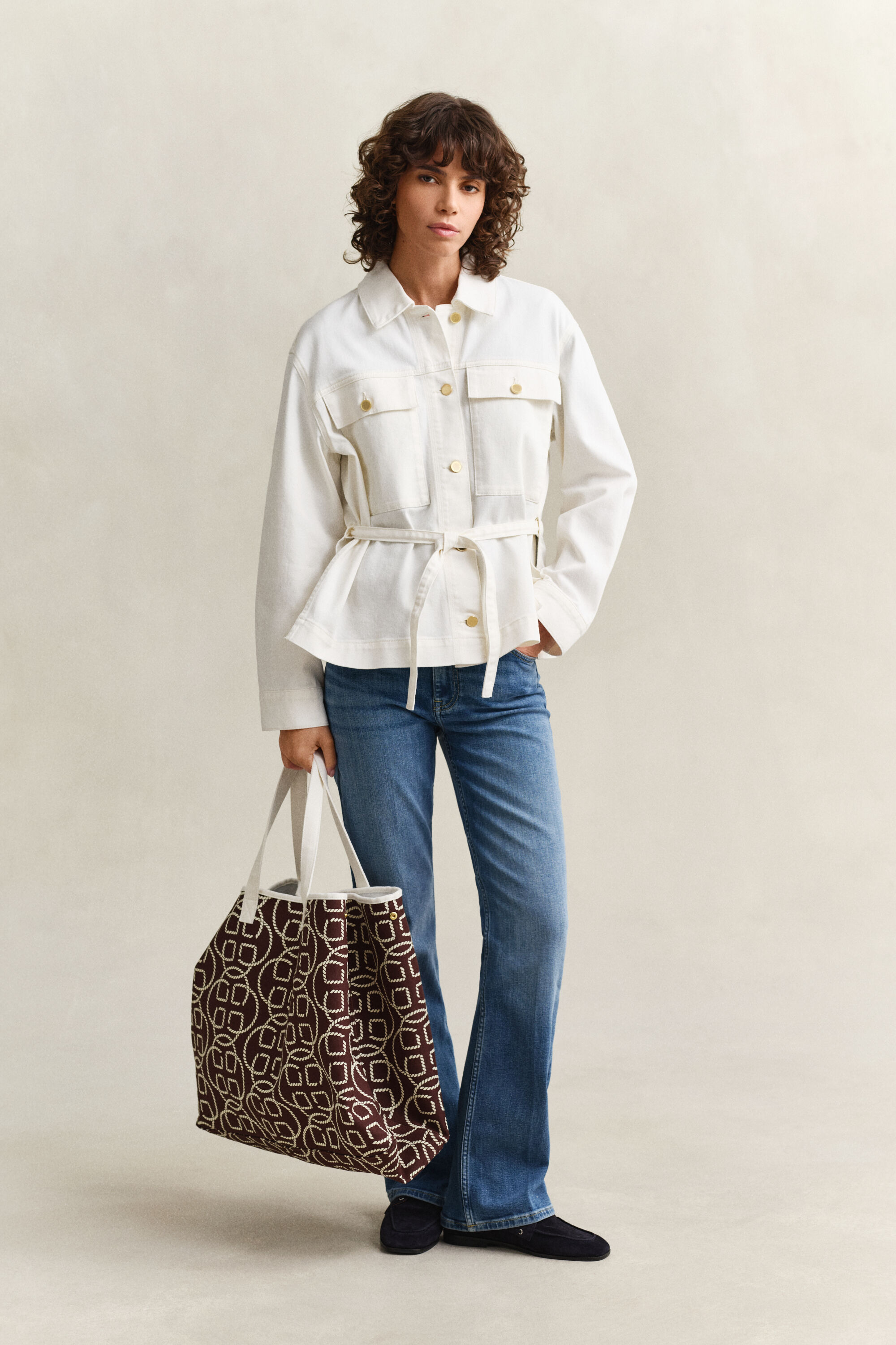 Cazadora vaquera con lazada