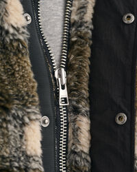 Chaqueta polar a cuadros con cremallera