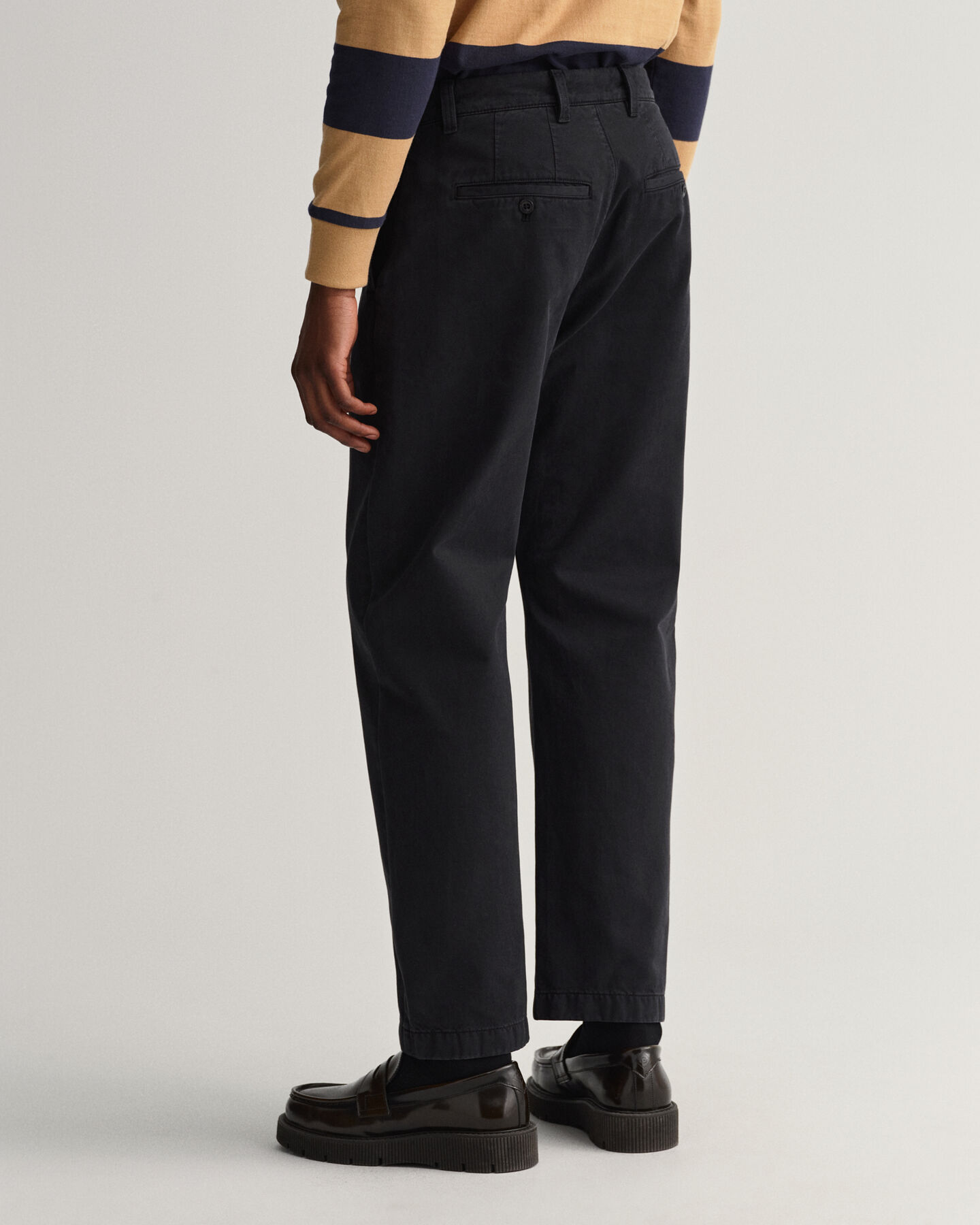 Pantalones chinos de sarga rectos