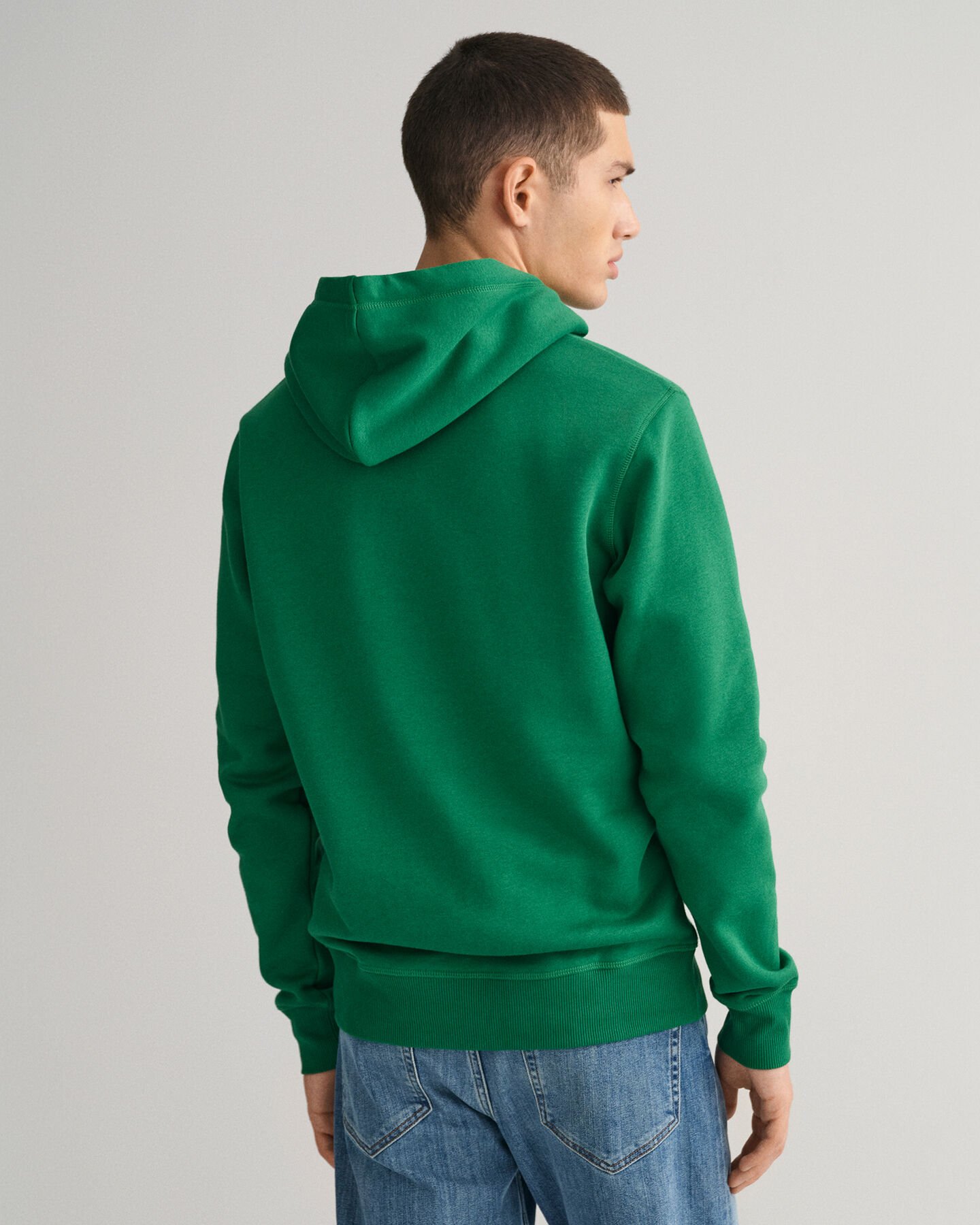 Sudadera con capucha y dise&ntilde;o Cedar