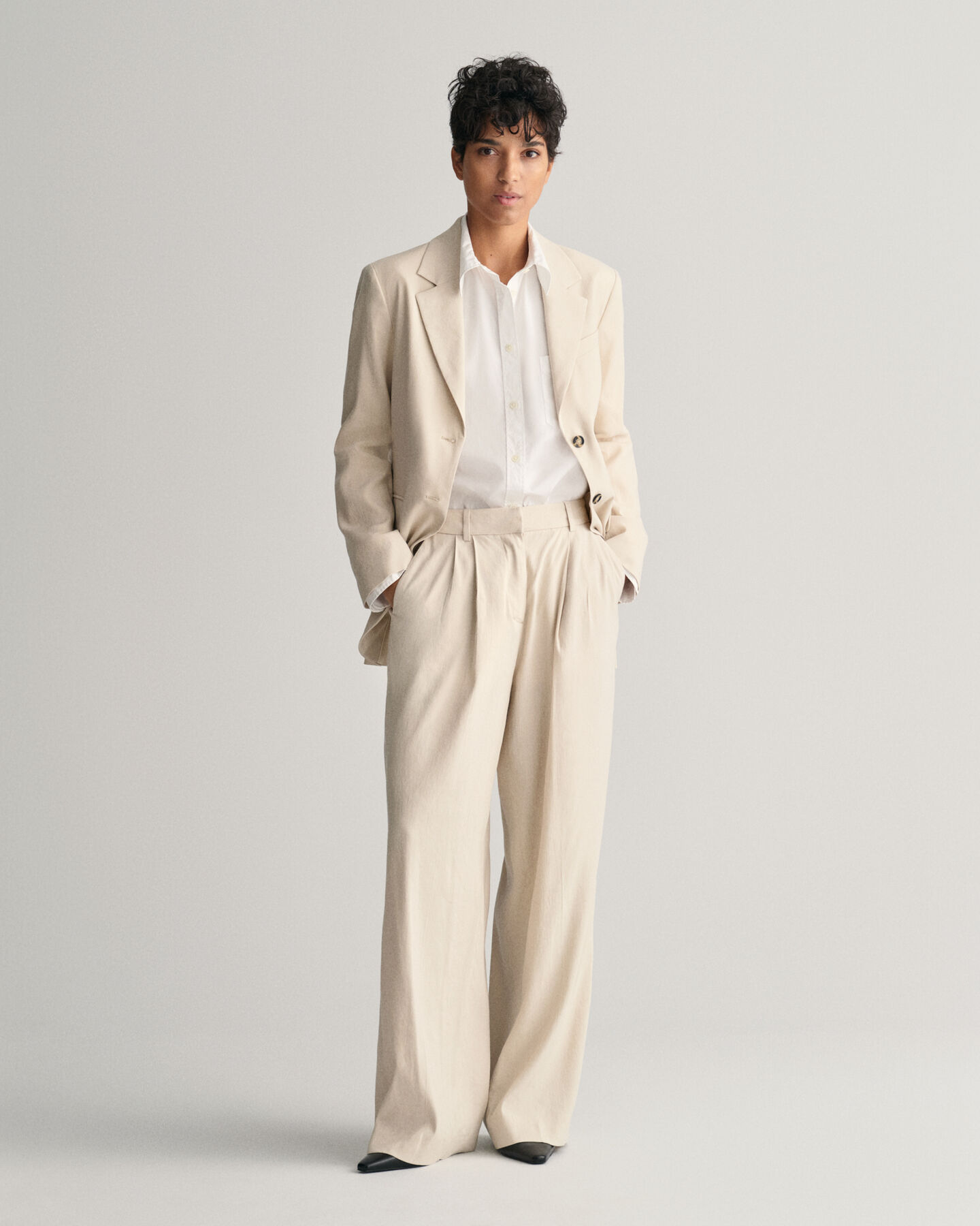 Pantalones de vestir Regular Fit en lino elástico