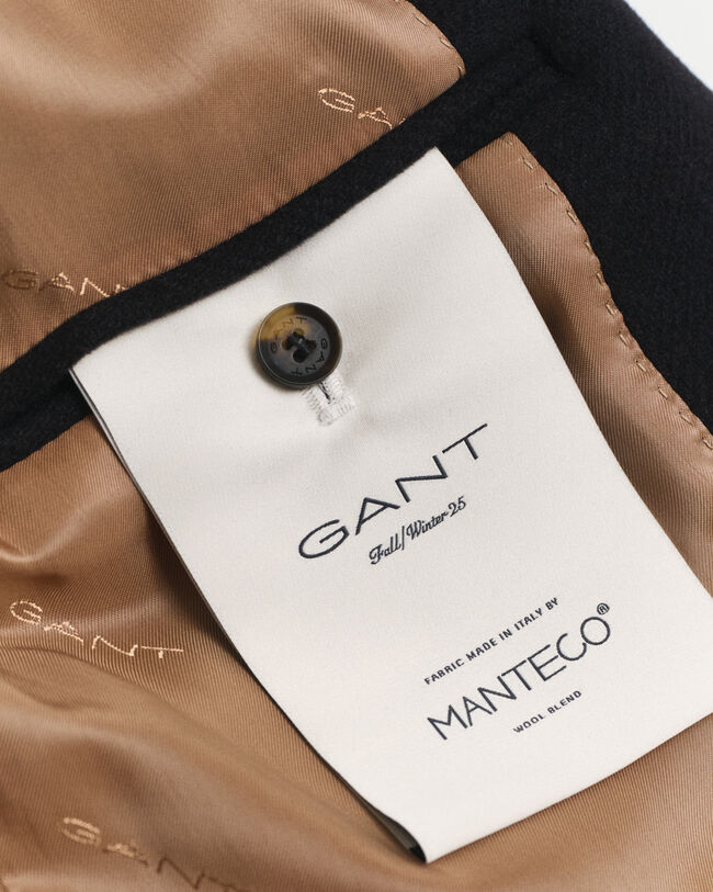 Chaquetón de largo medio en lana