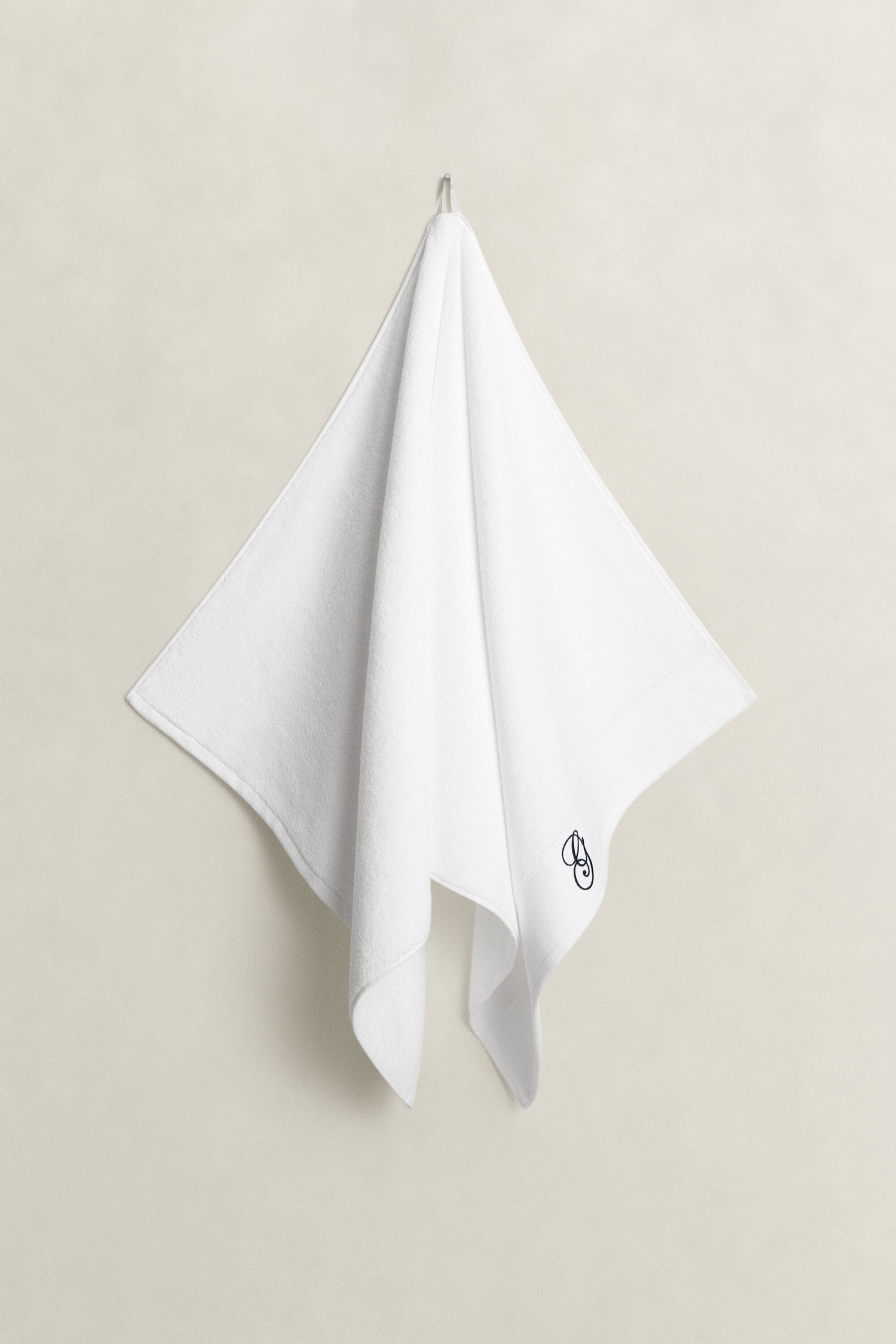 Toalla bordada de 70 x 140