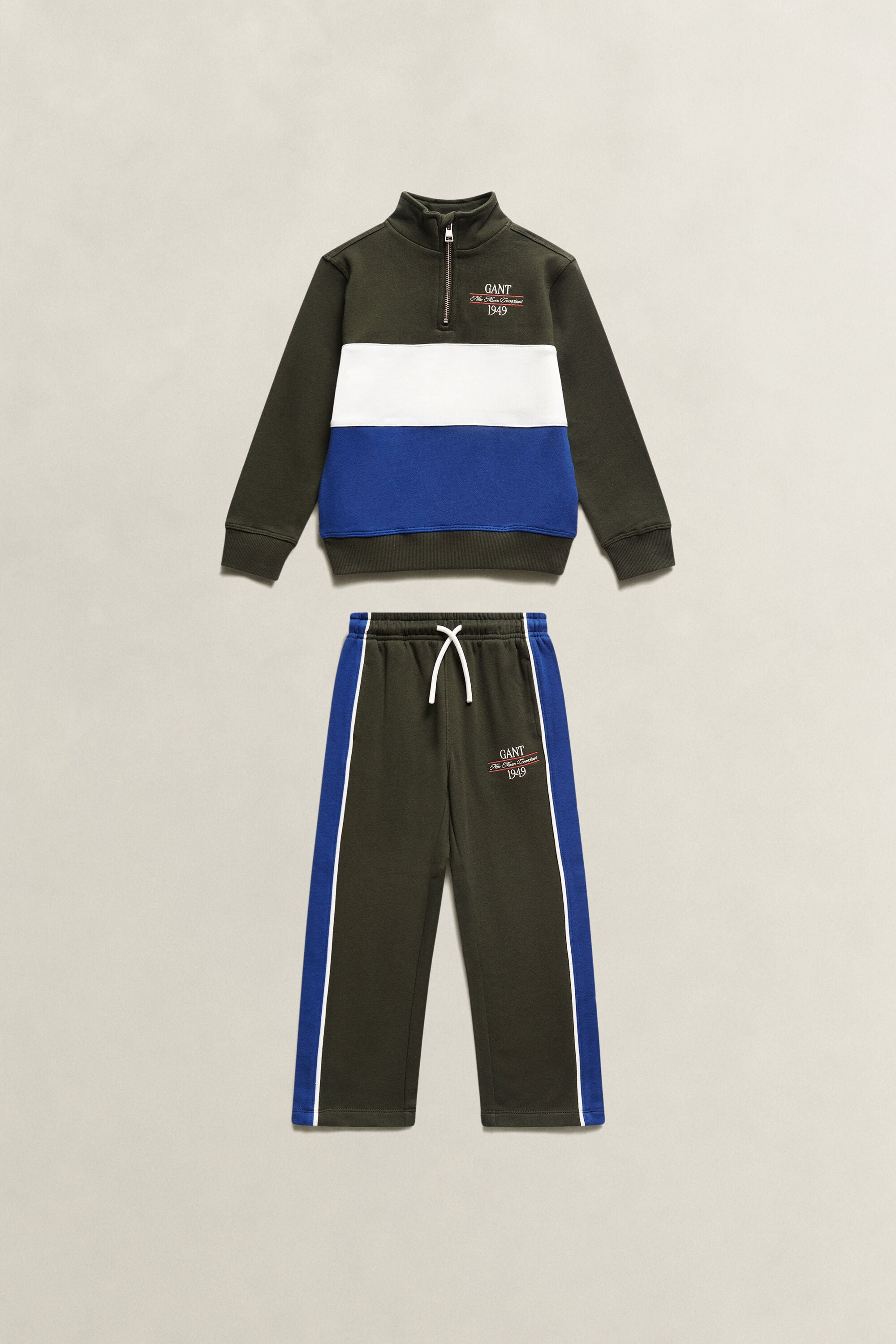 Conjunto de sudadera con media cremallera y pantalones deportivos Boys
