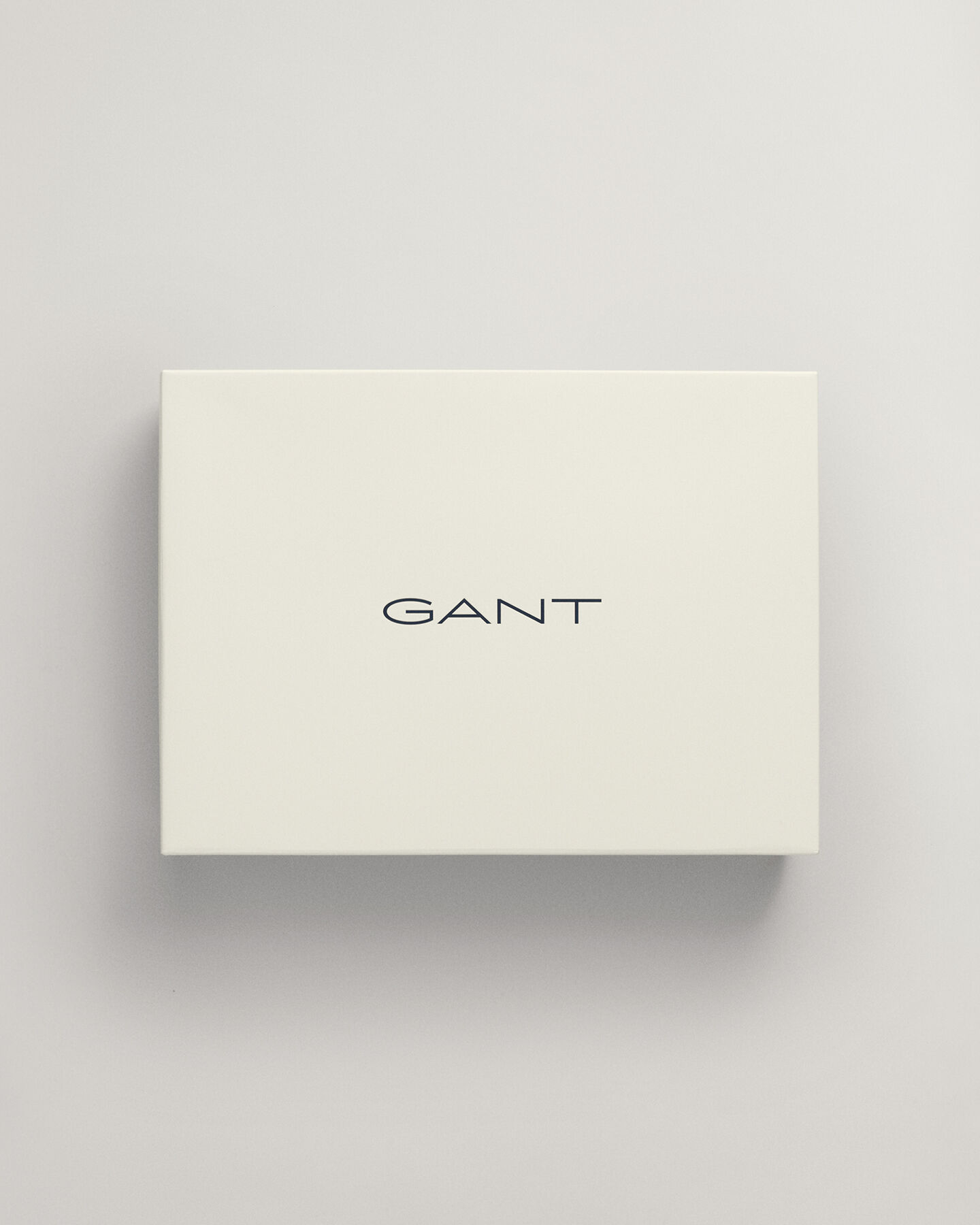 Set de regalo con gorro y bufanda Shield