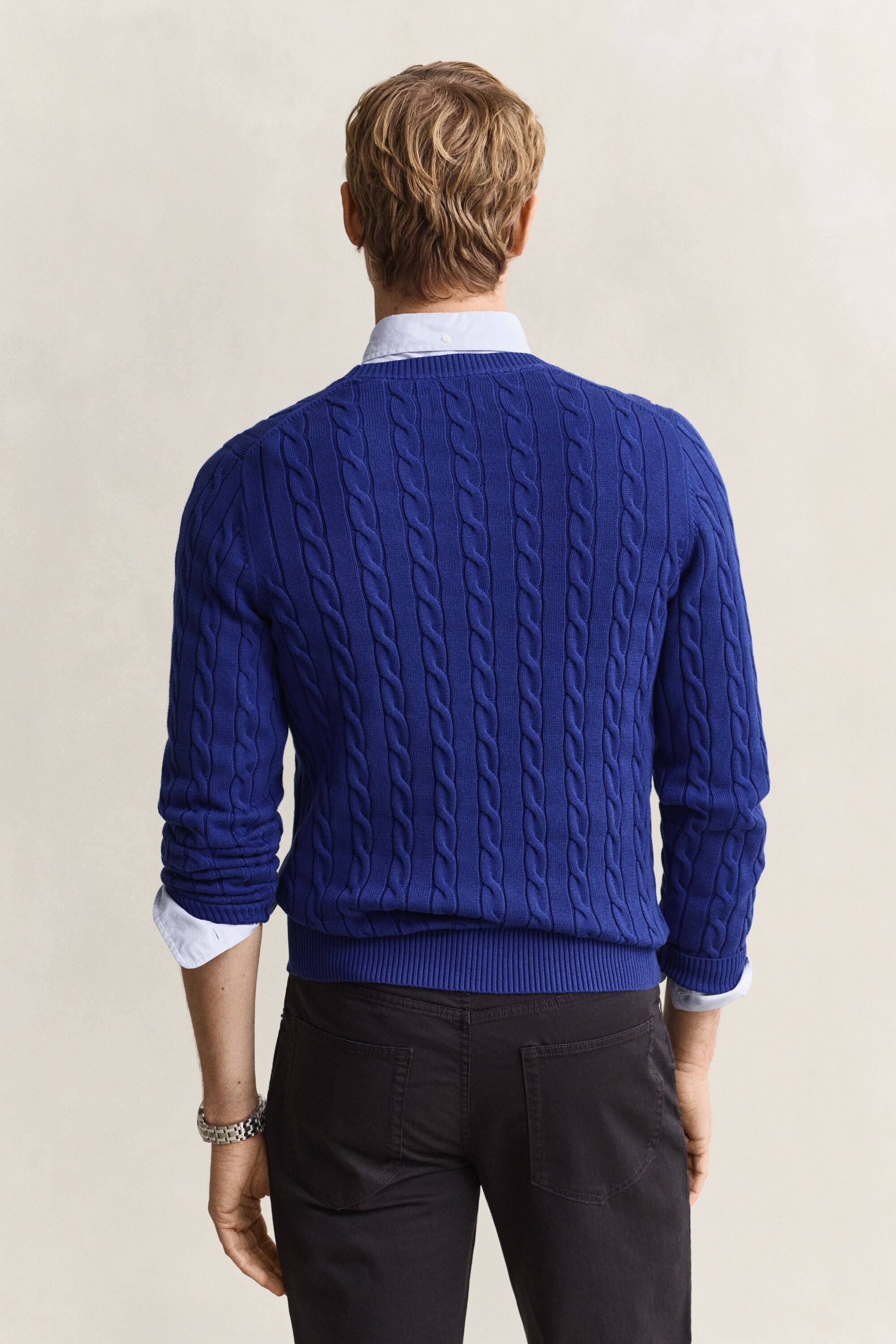 Jersey de cuello redondo y punto de ochos en algodón