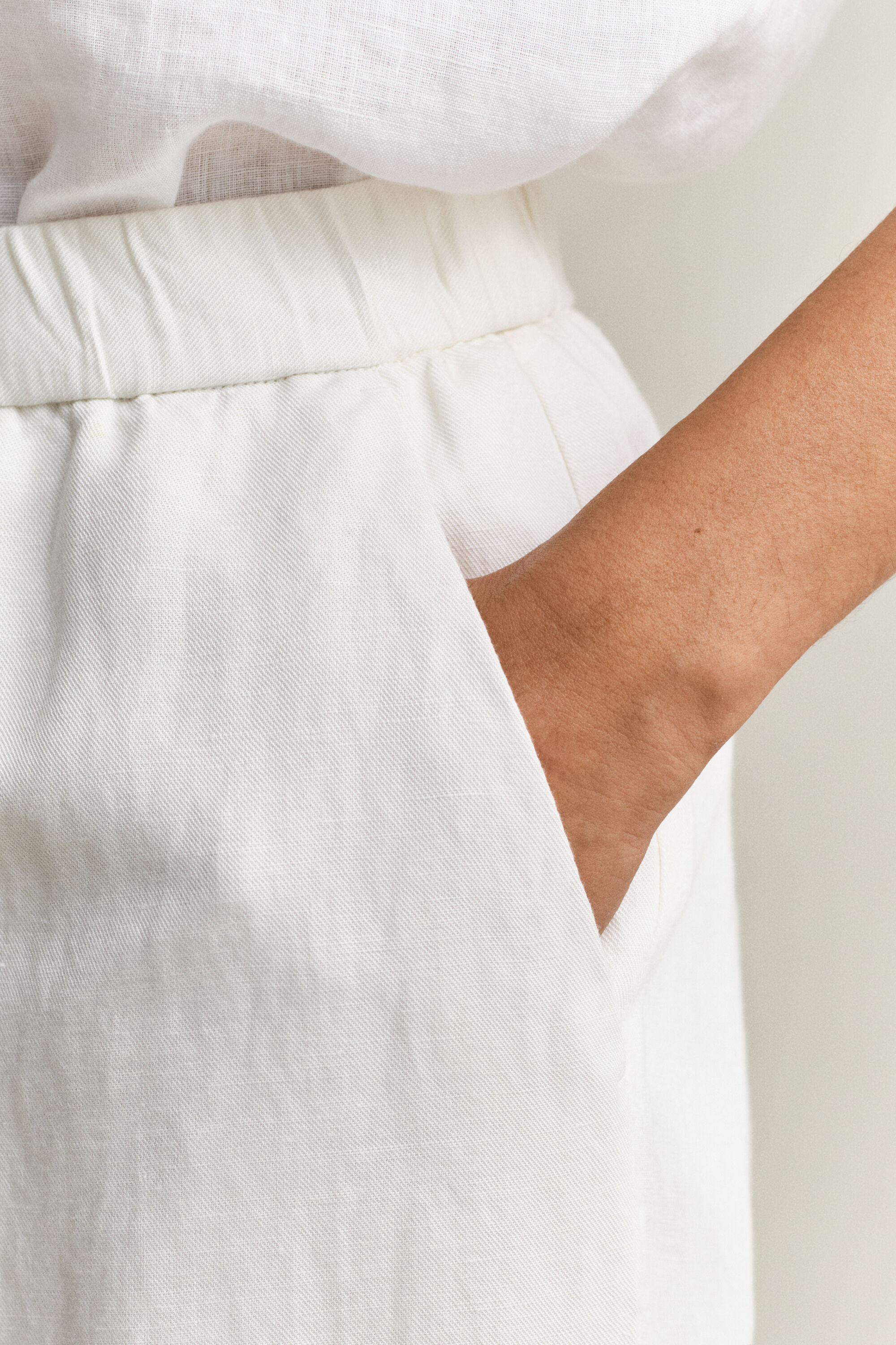 Pantalones en mezcla de lino