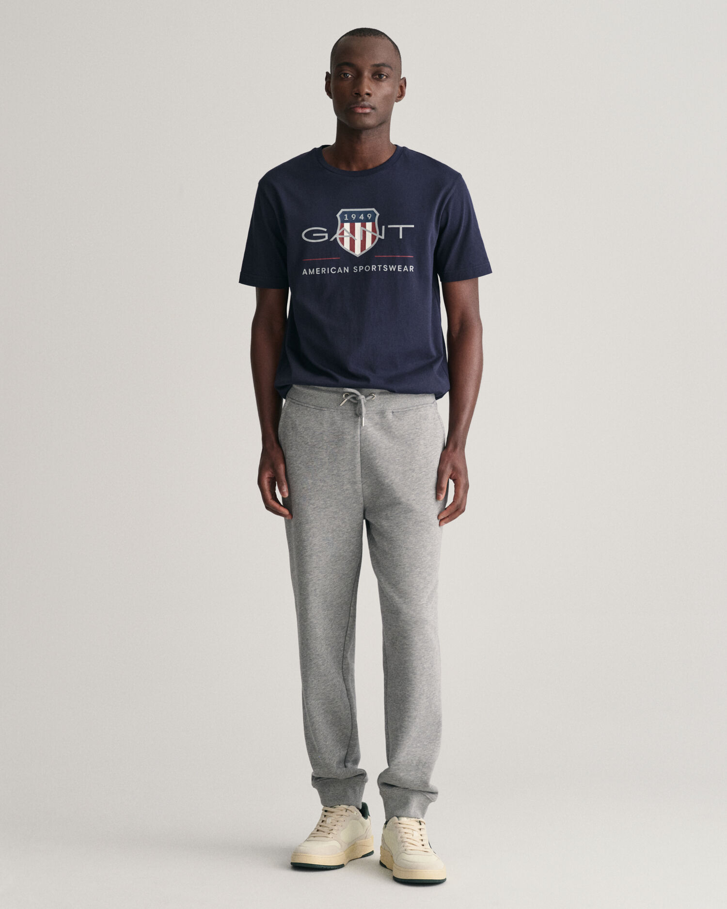 Pantalones de deporte Shield GANT