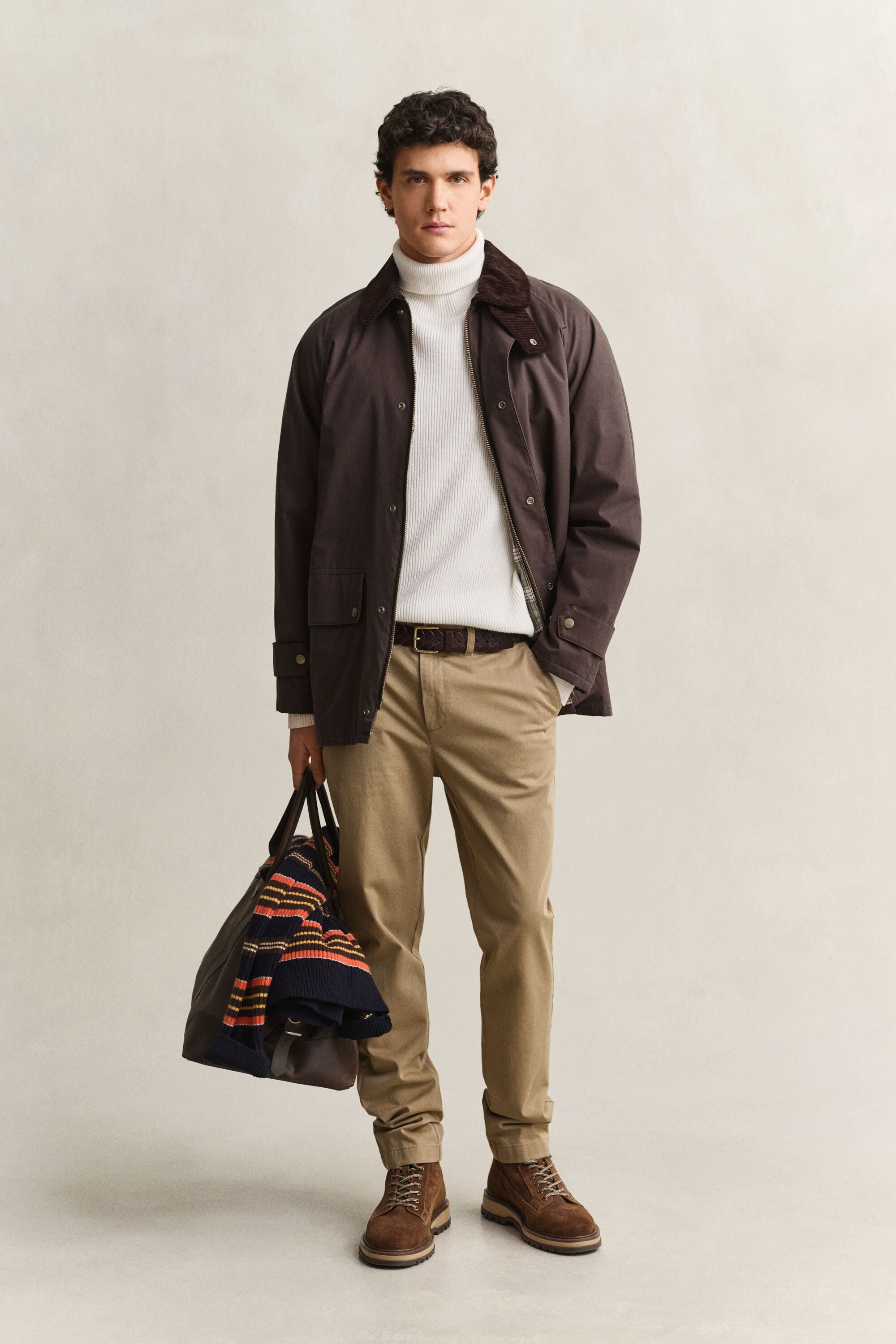 Pantalones chinos Slim Fit cómodos