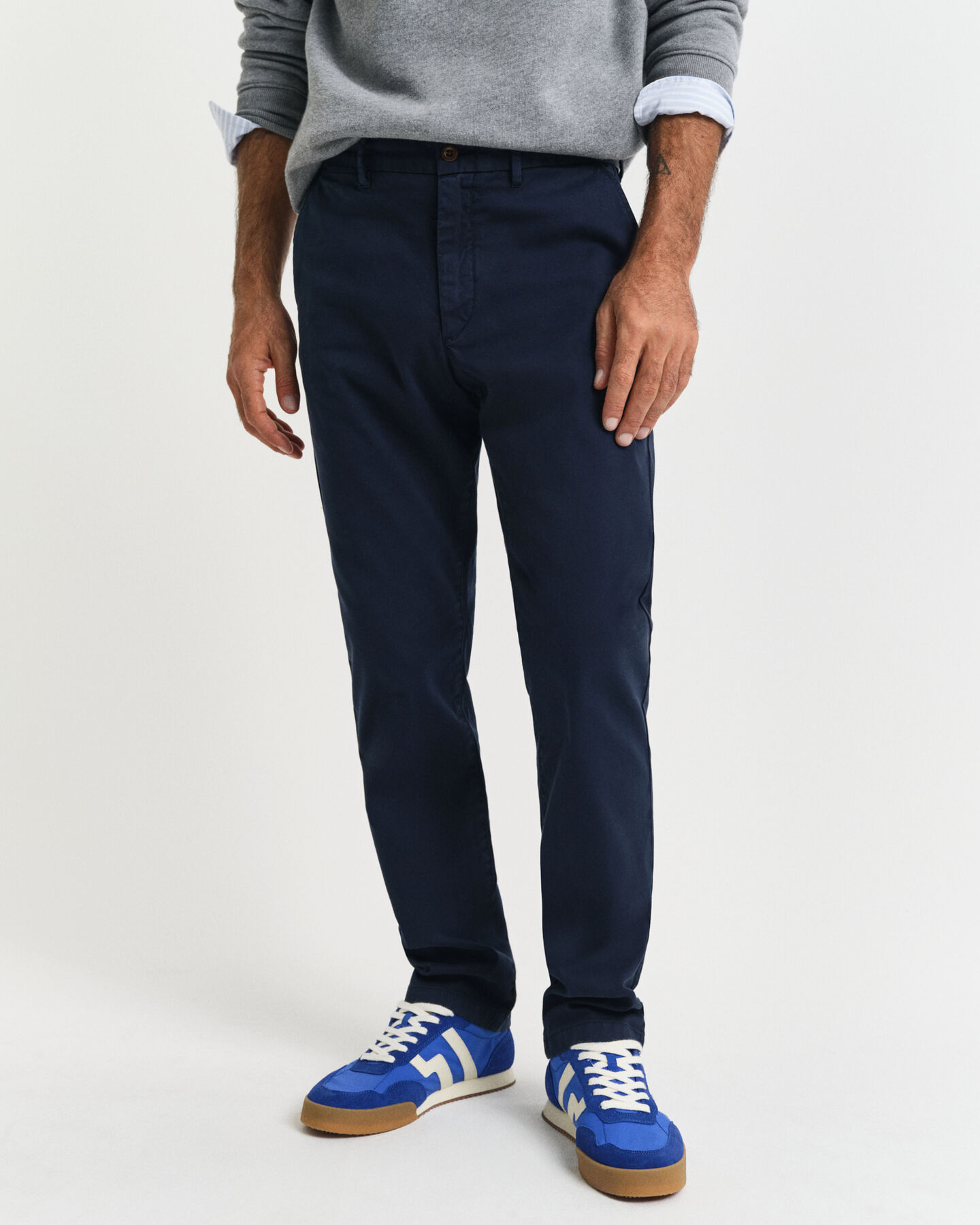 Pantalones chinos estructurados Slim Fit con textura labrada