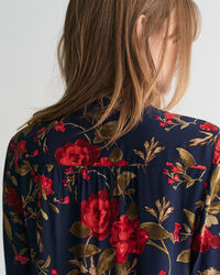 Blusa con estampado de rosas