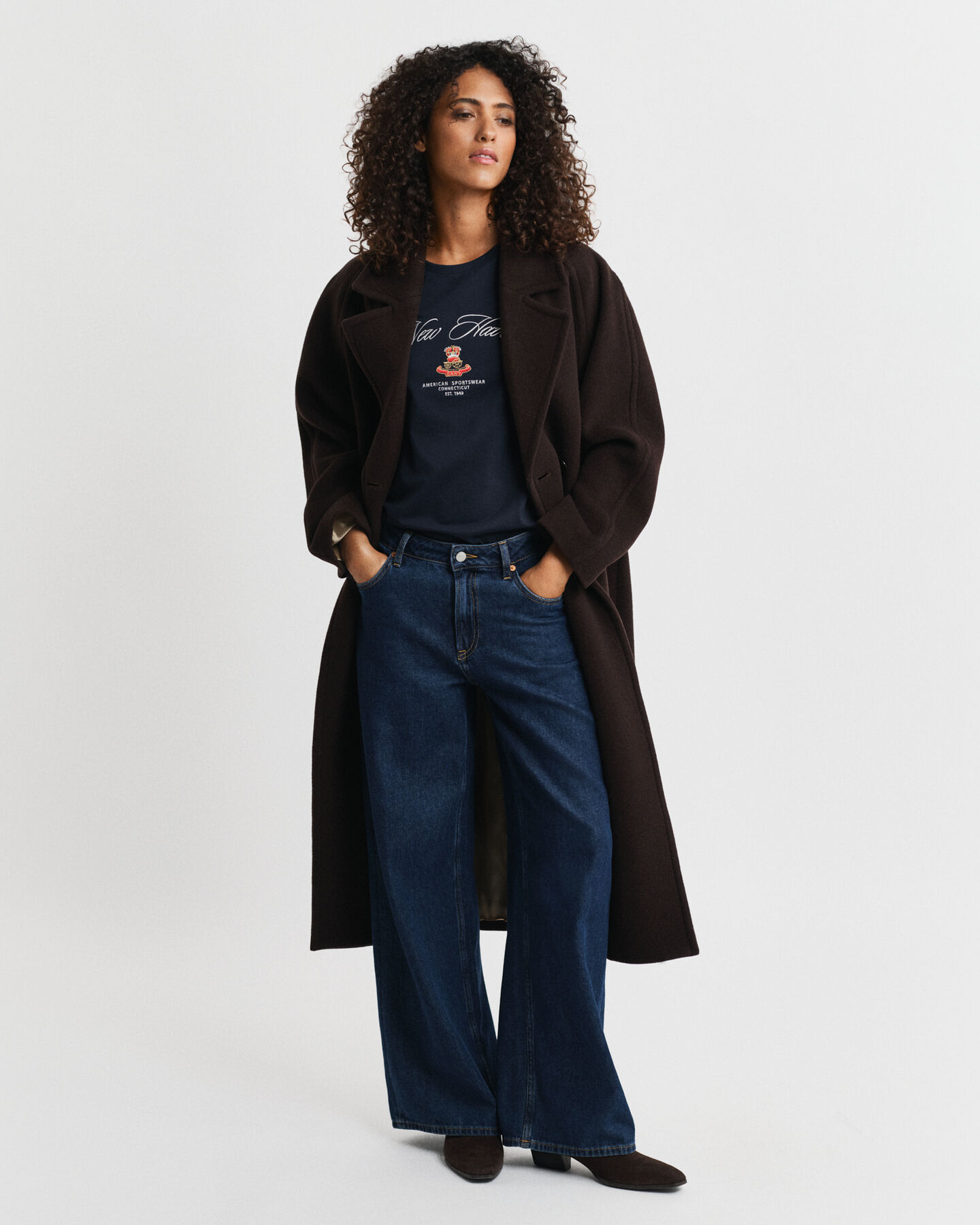 Camiseta Crest Graphic