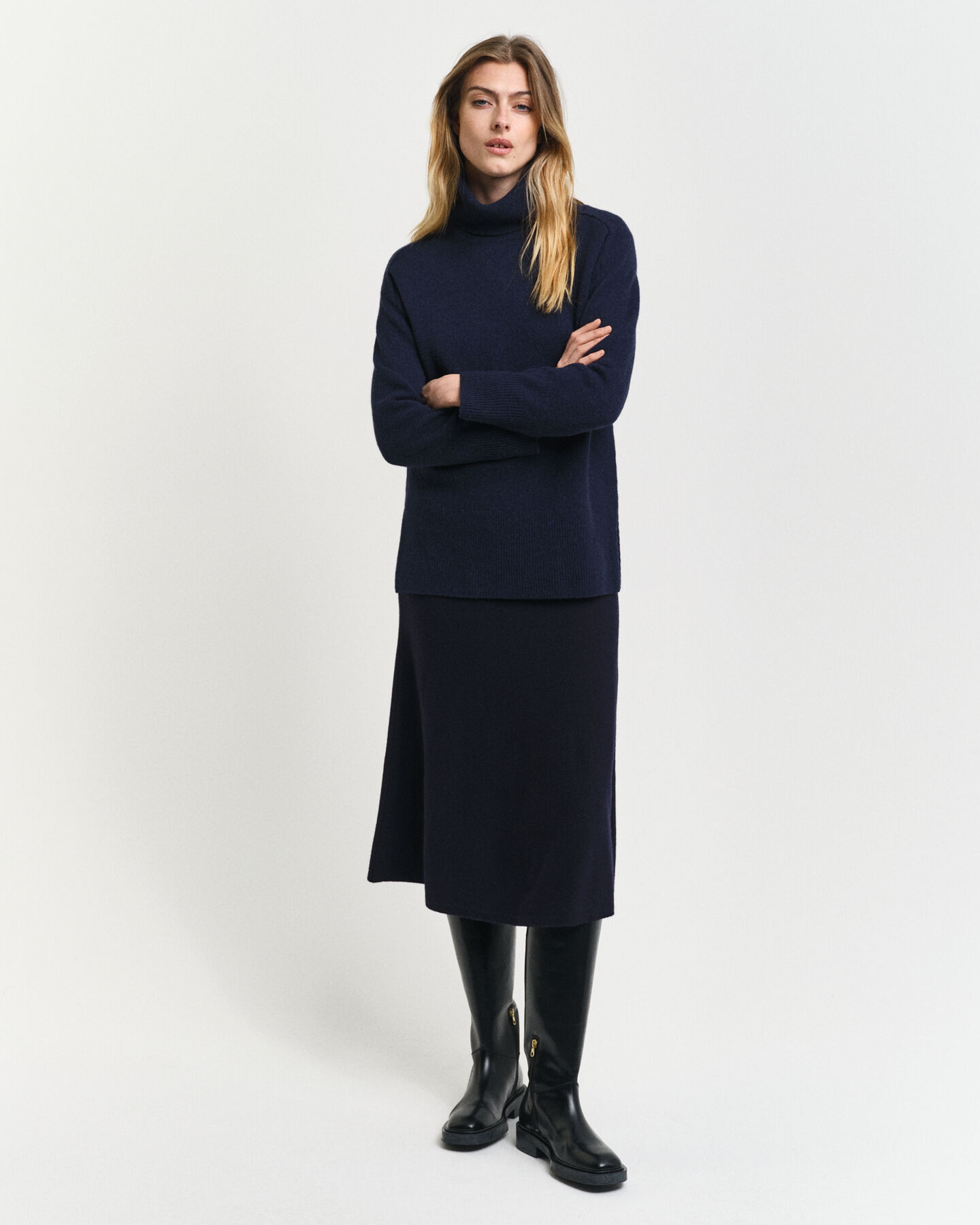 Jersey de cuello de cisne con detalle de espiga