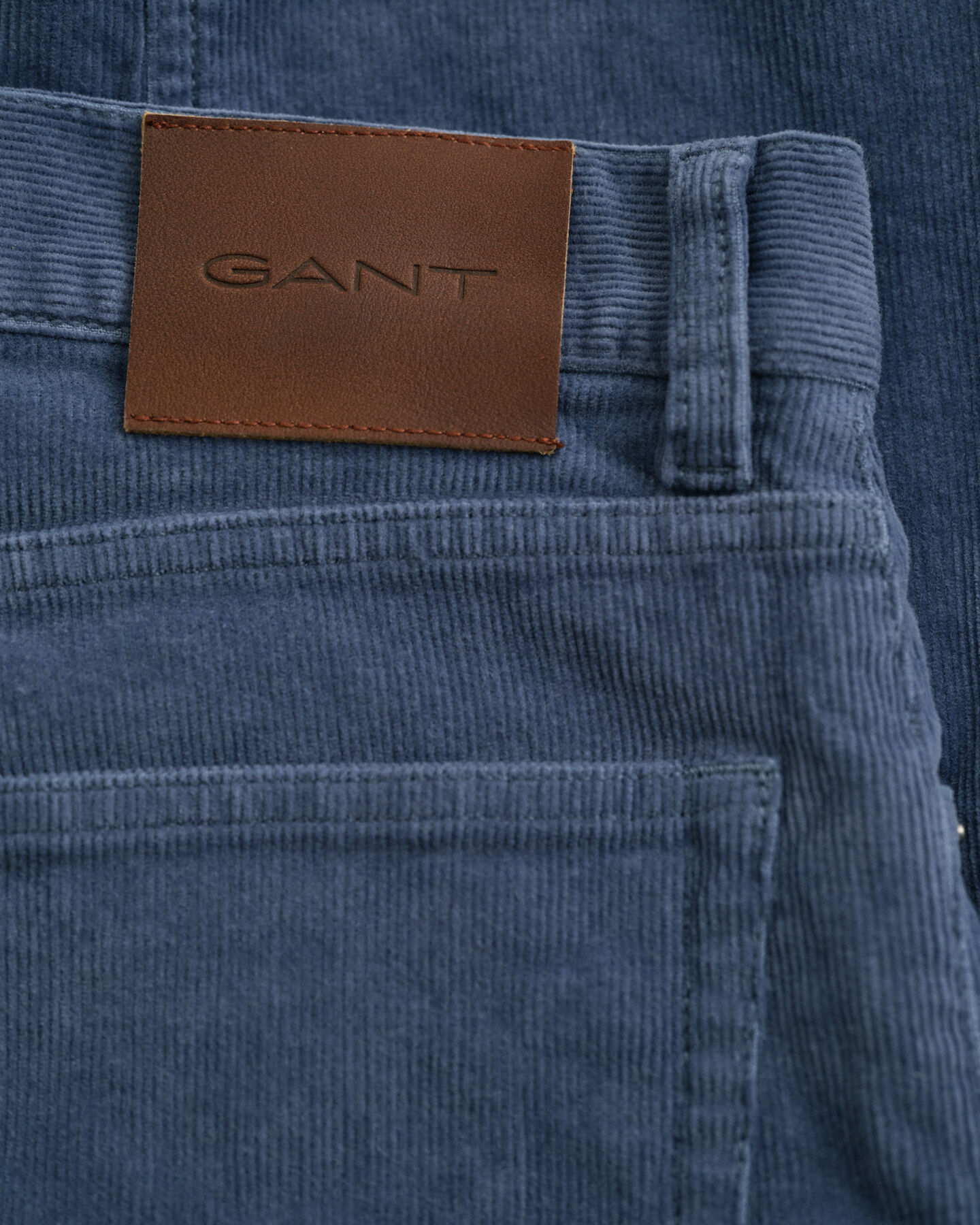 Vaqueros Regular Fit de pana