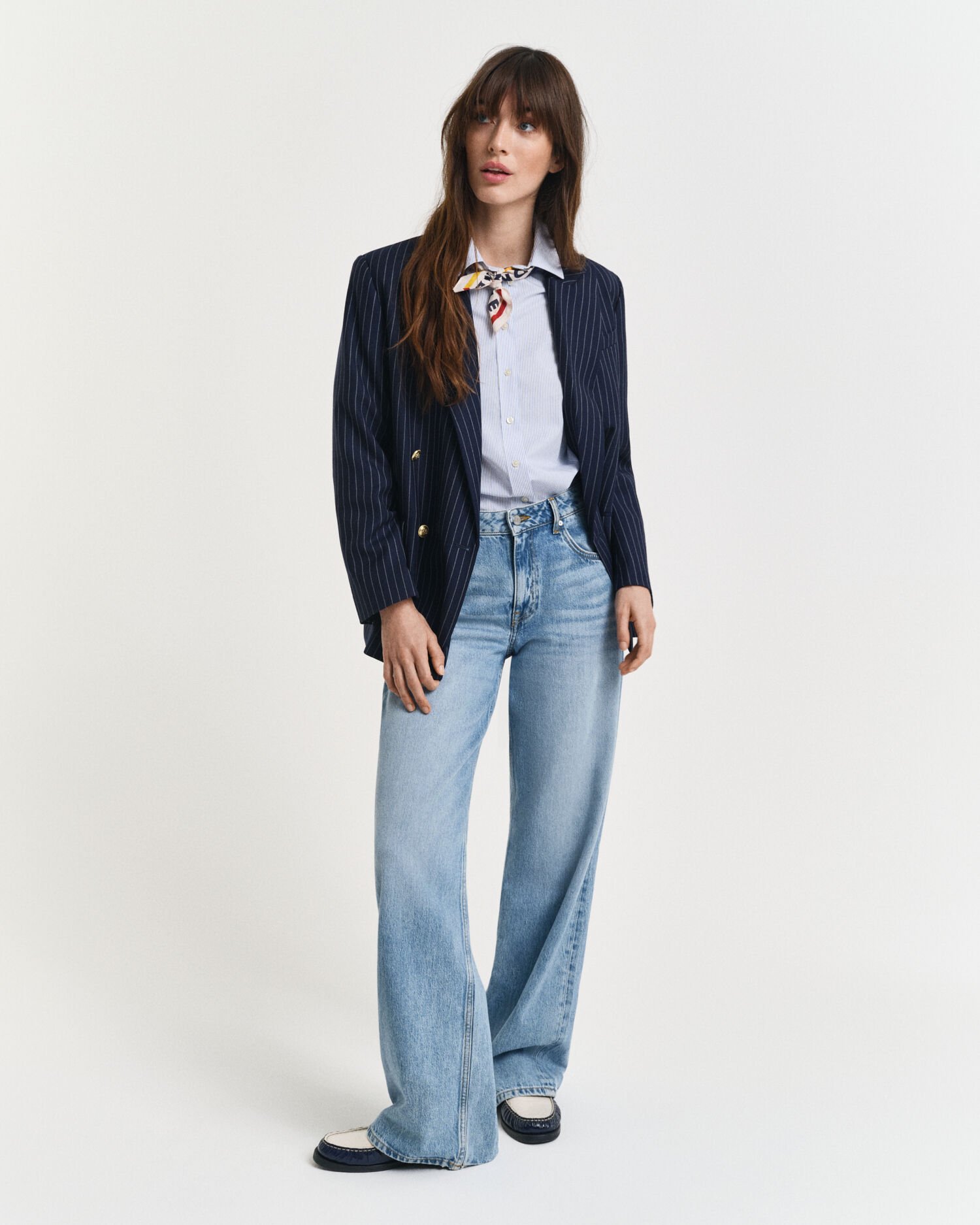 Camisa Regular Fit clásica de popelina a rayas