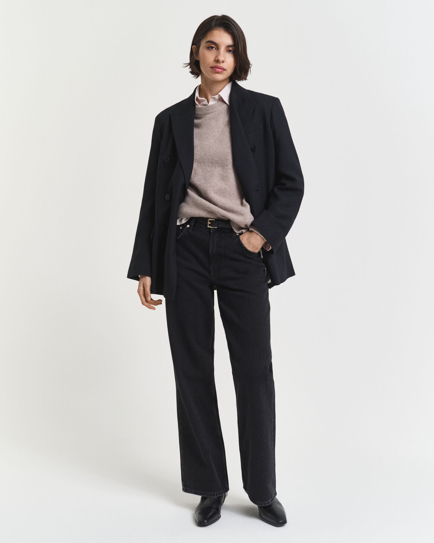 Jersey de cuello redondo en una suave mezcla de lana y cachemir