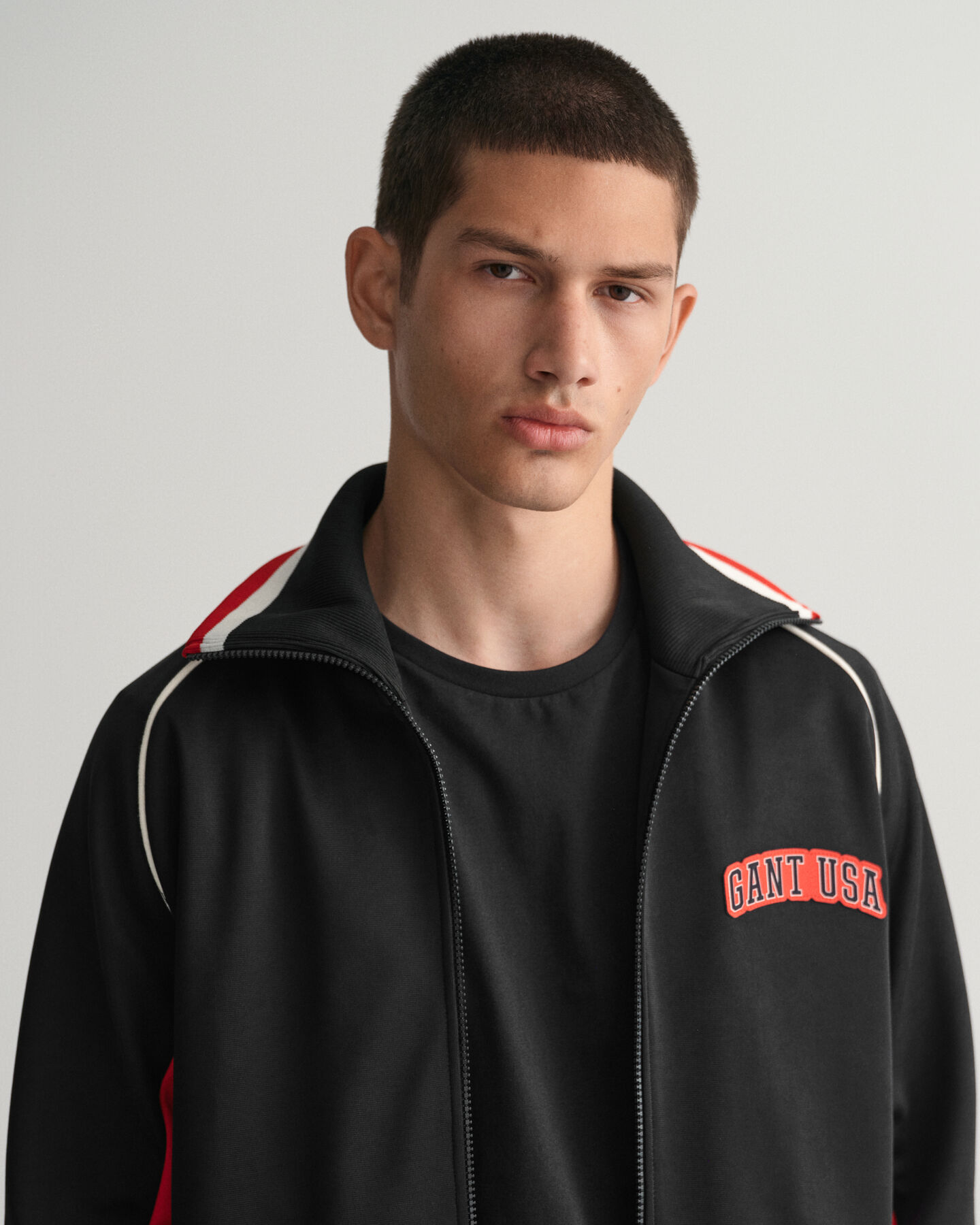 Chaqueta de deporte con bloques de color