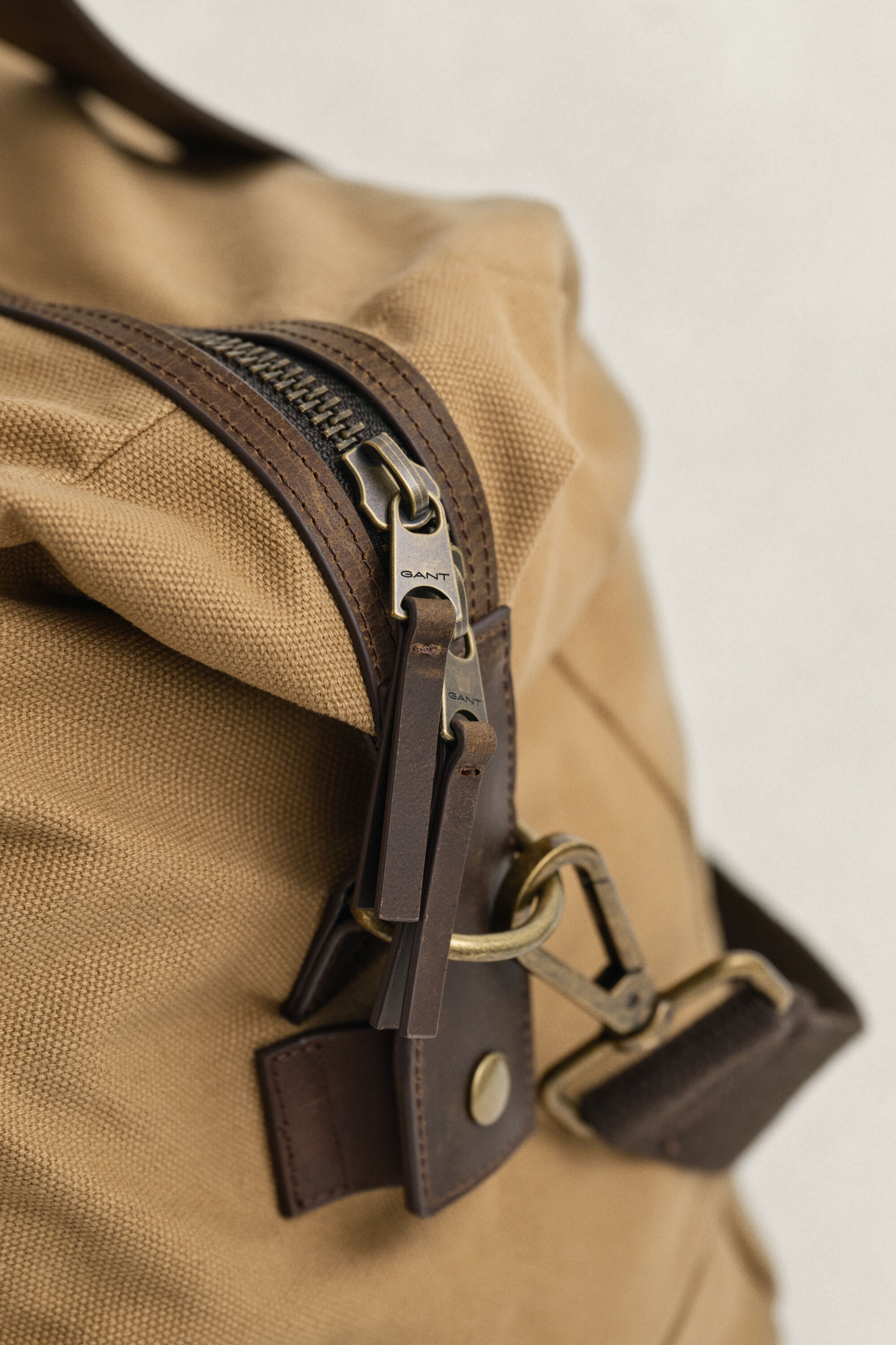 Bolsa de viaje contemporánea