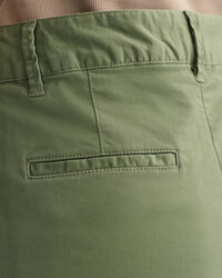 Pantalones chinos cortos