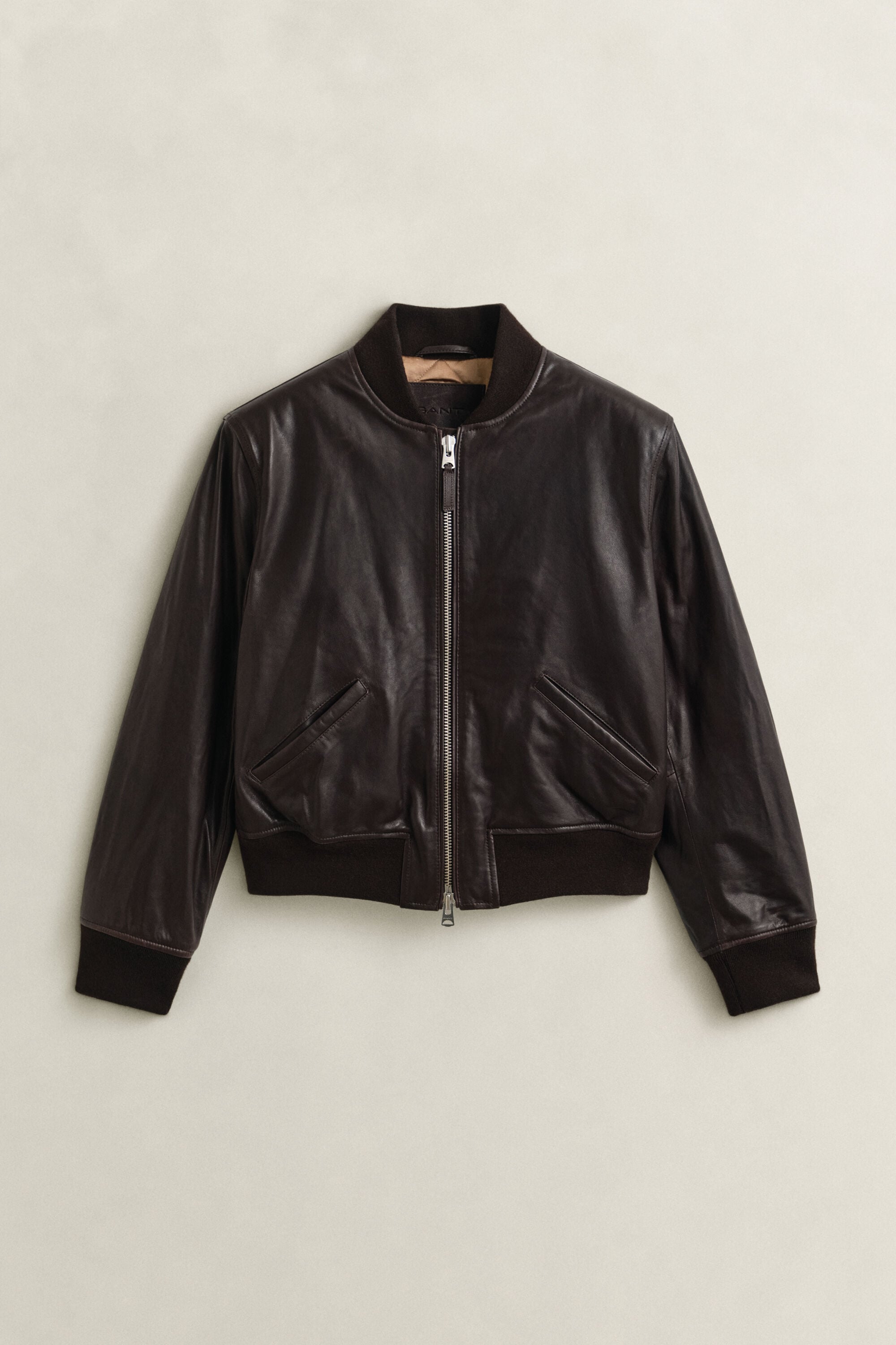 Cazadora bomber de piel