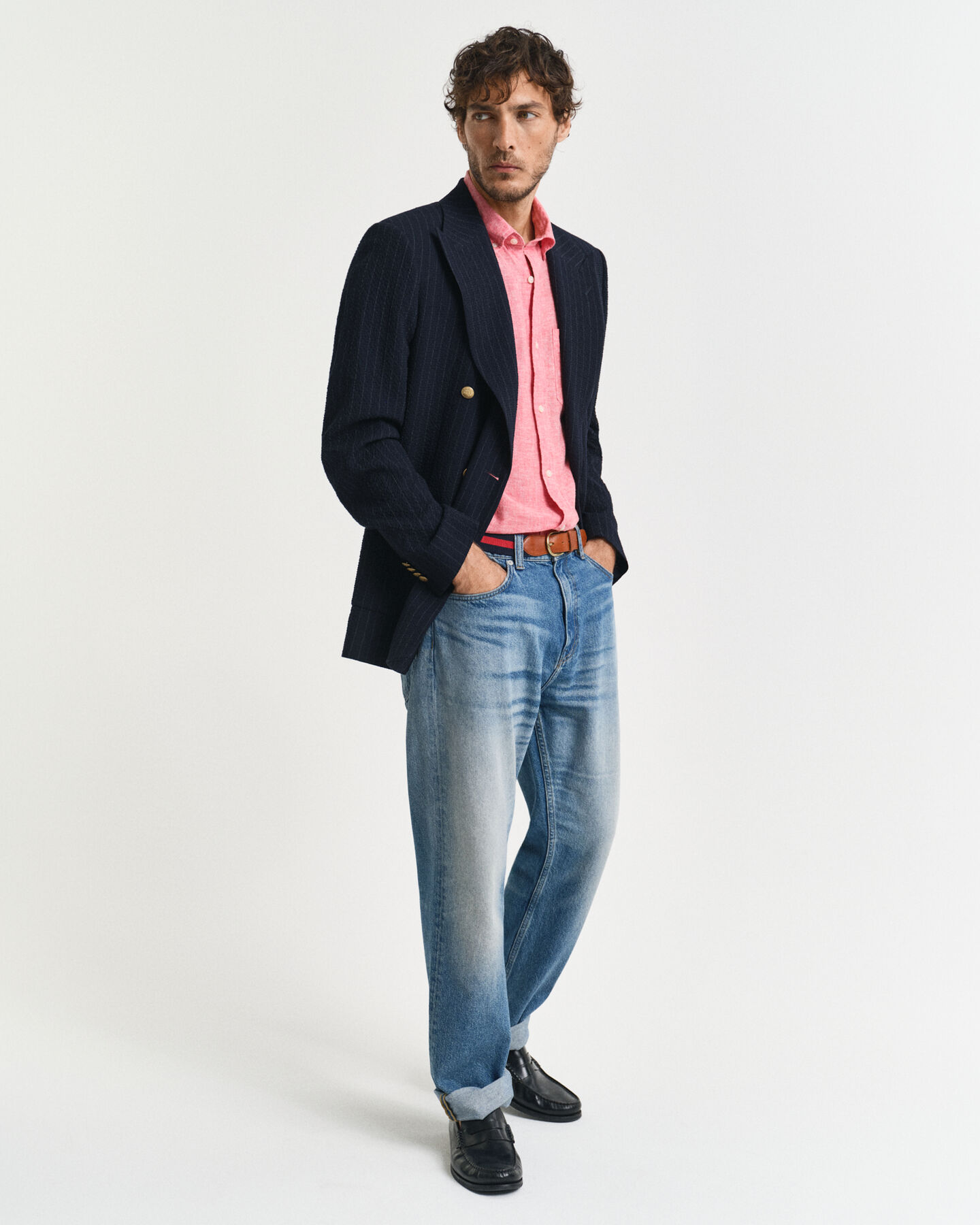 Camisa Regular Fit de manga corta en algodón y lino