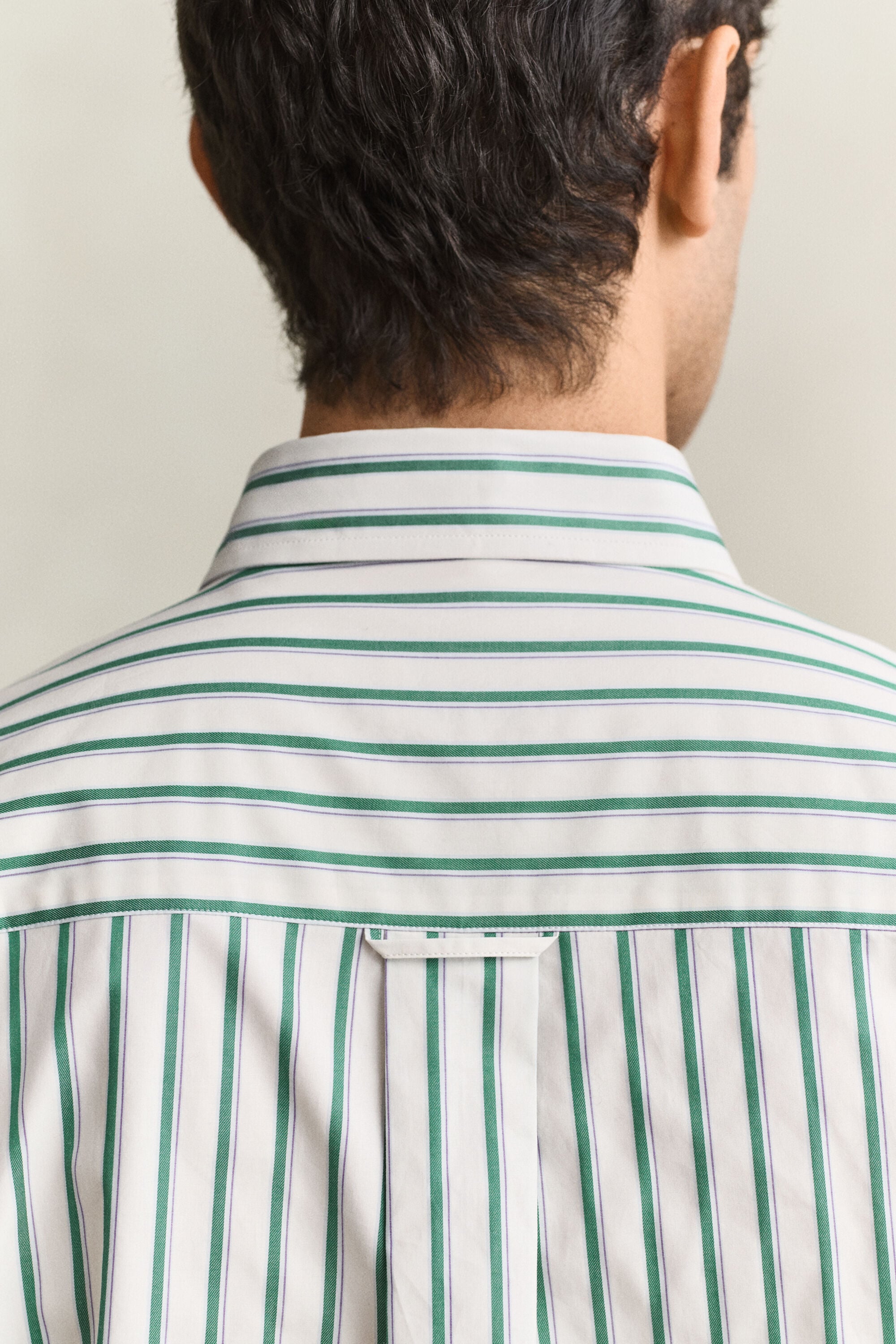 Camisa de rayas con textura labrada