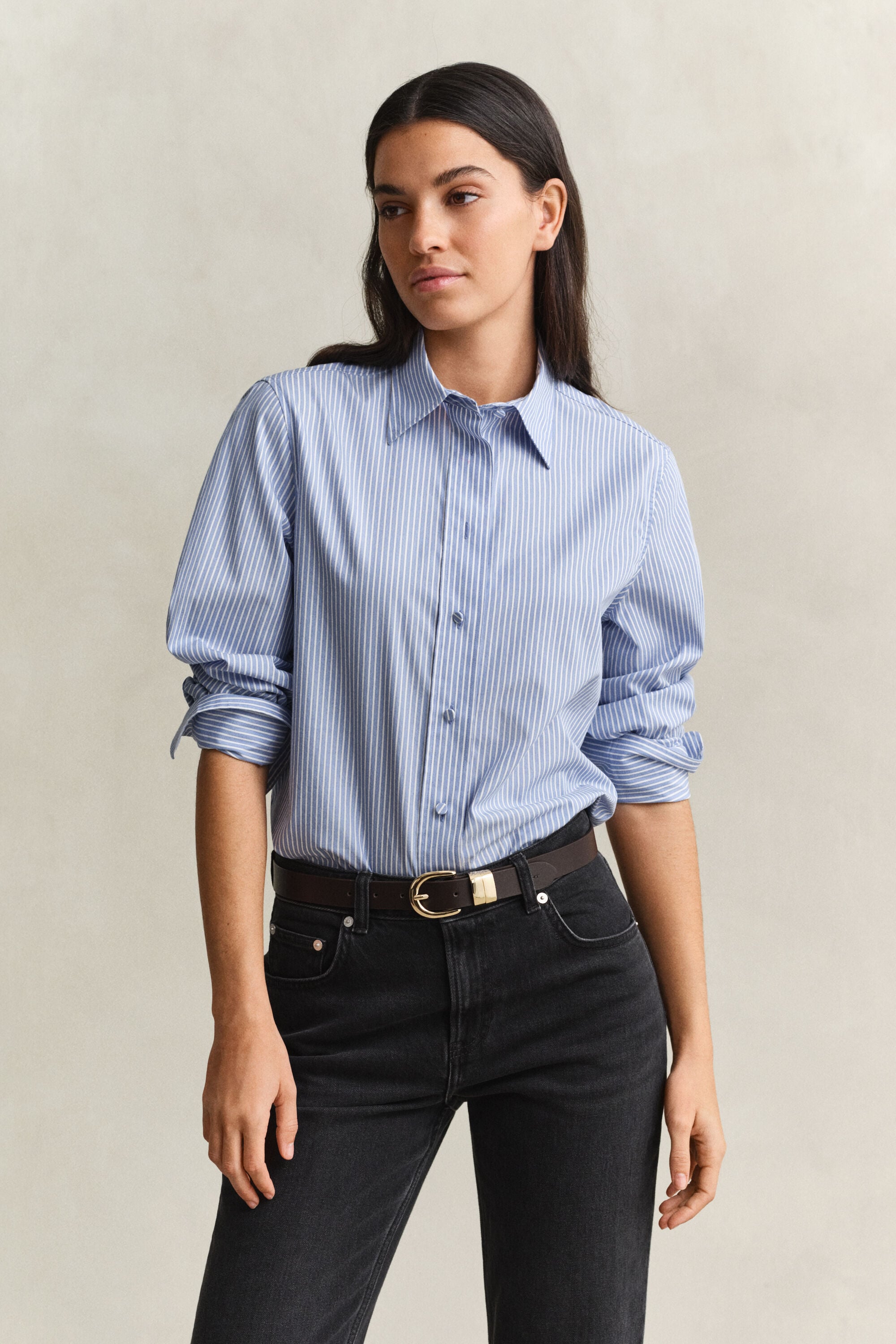 Camisa de rayas con detalle de canesú