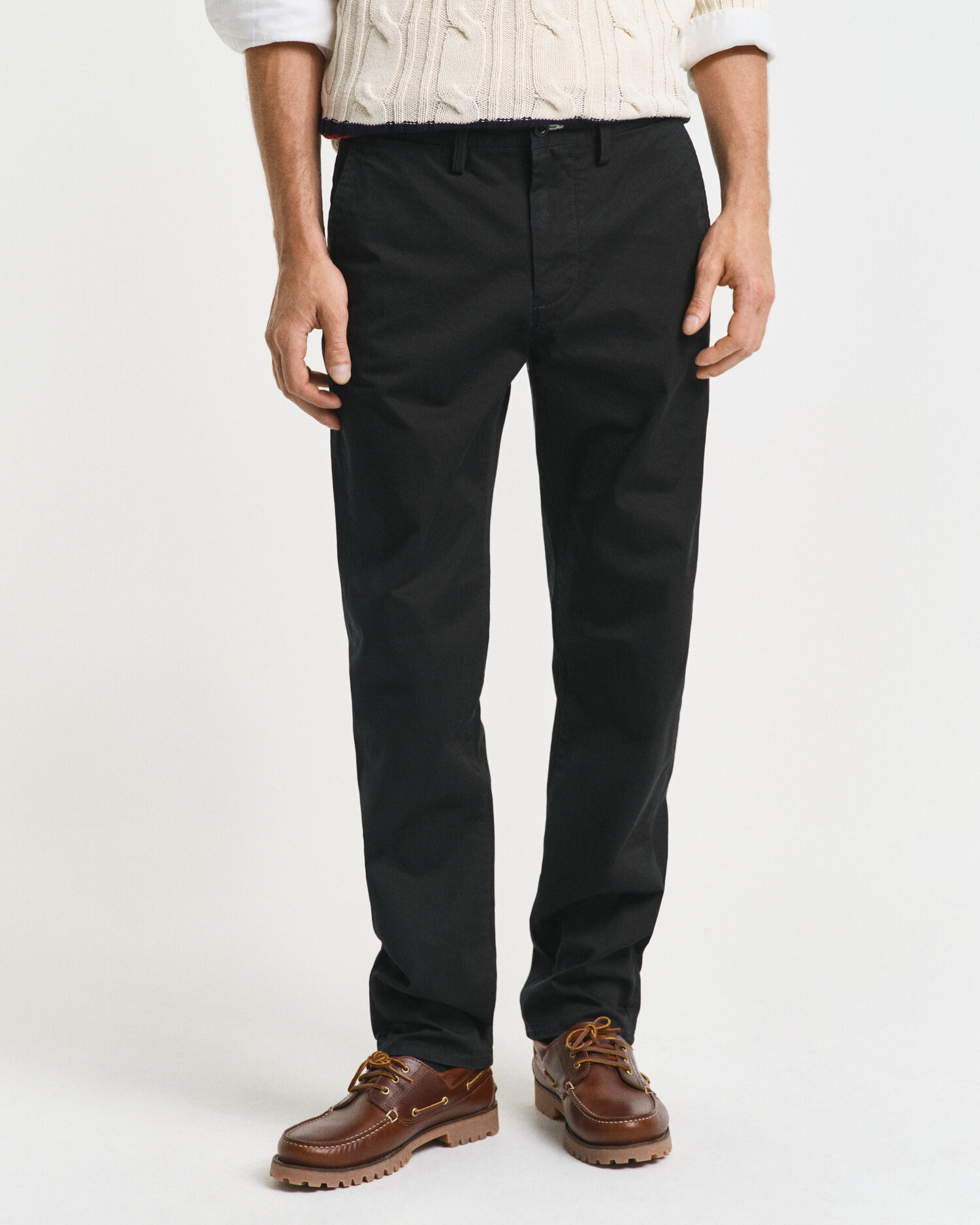 Pantalones chinos Regular Fit de sarga