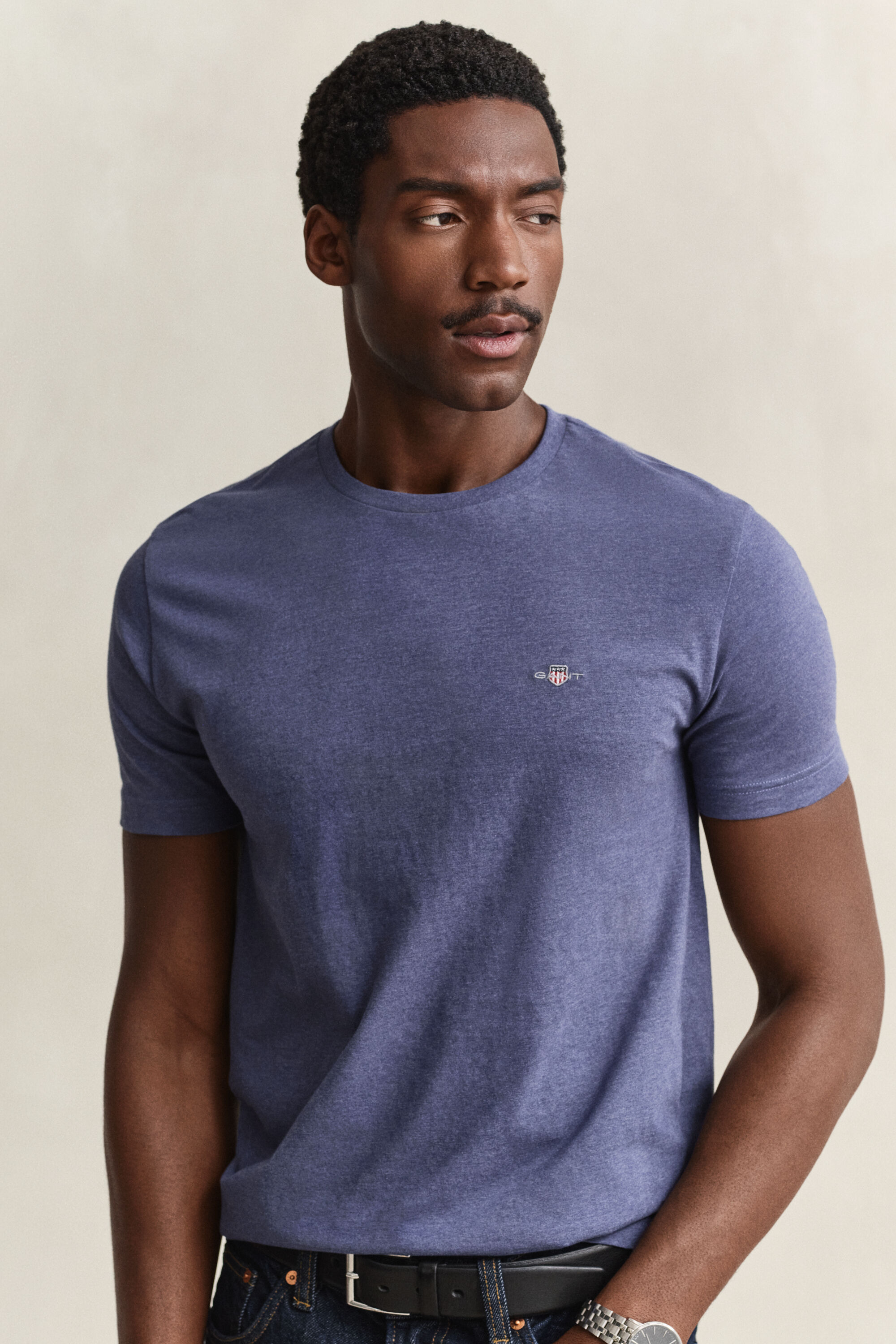 Camiseta Regular Fit Shield