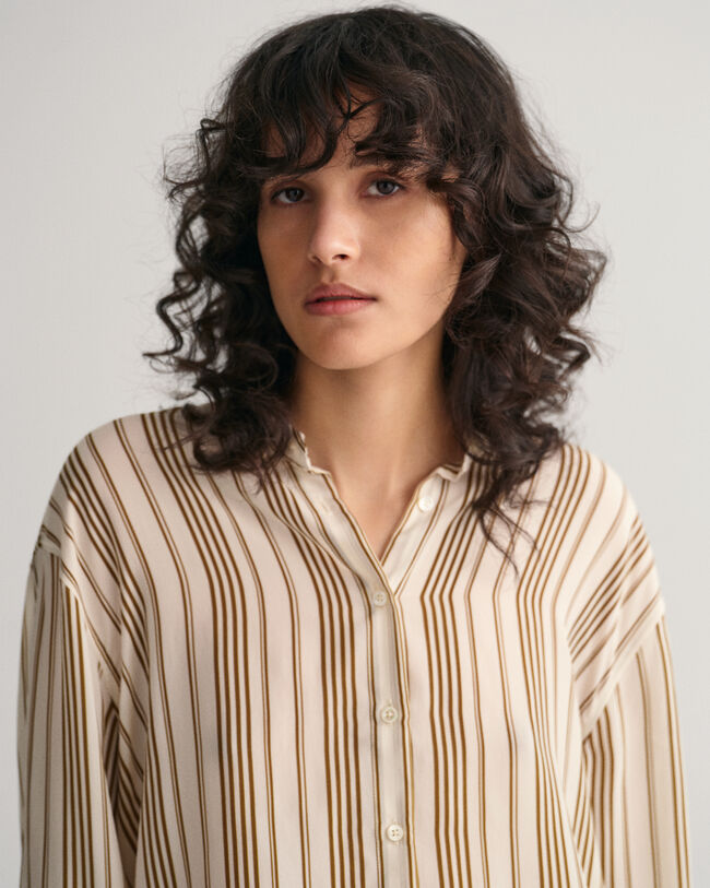 Camisa Relaxed Fit a rayas