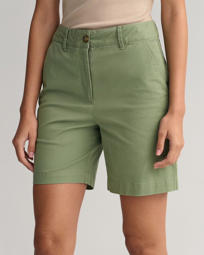 Pantalones chinos cortos