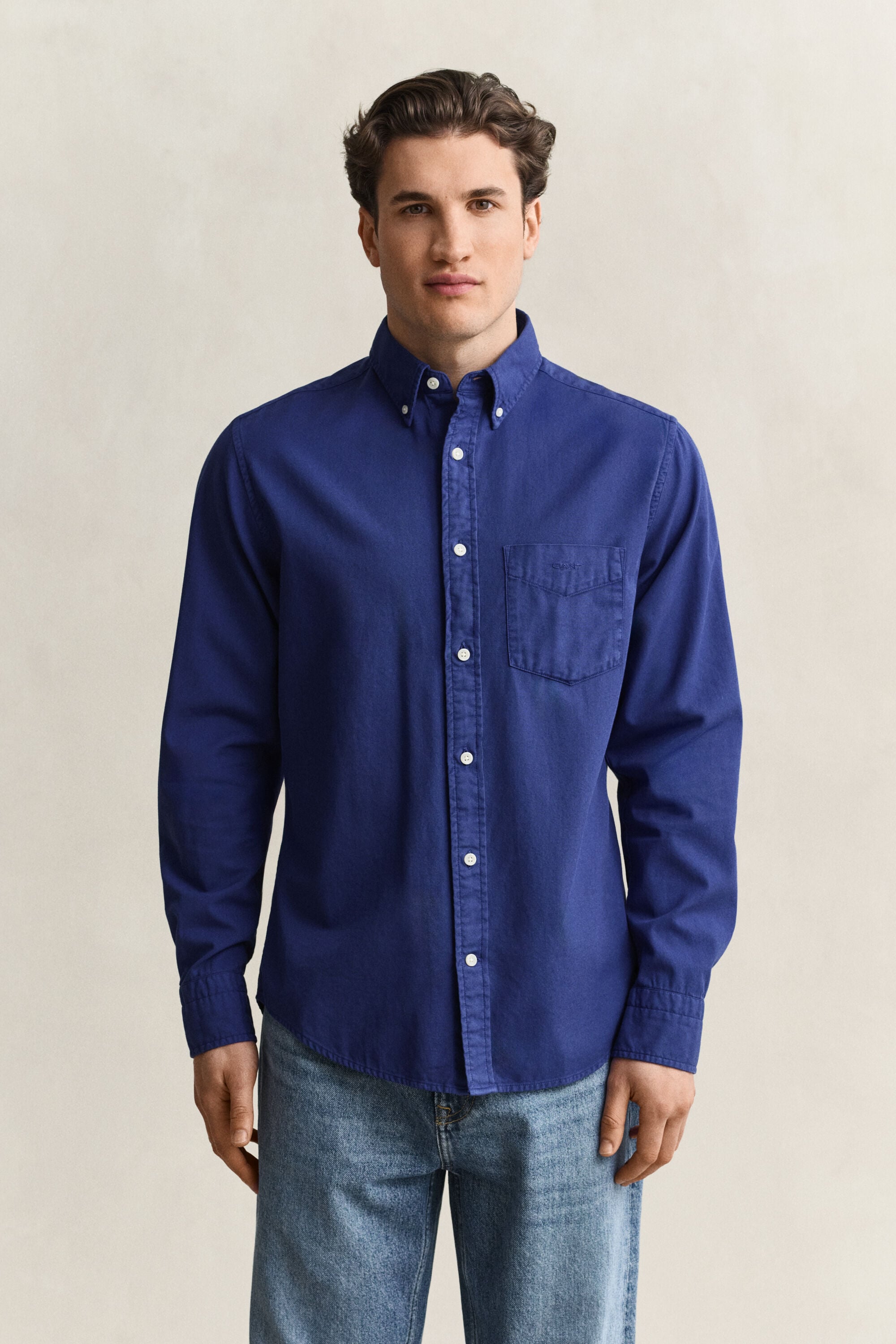 Camisa Regular Fit de sarga
