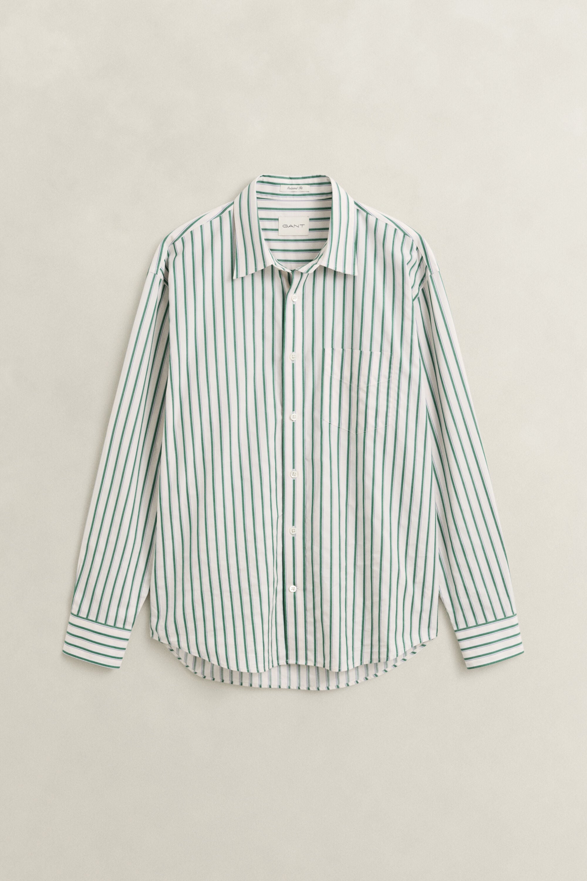 Camisa de rayas con textura labrada