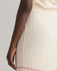 Falda de punto acanalado a rayas