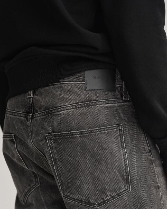 Vaqueros Slim Fit con lavado vintage Hayes