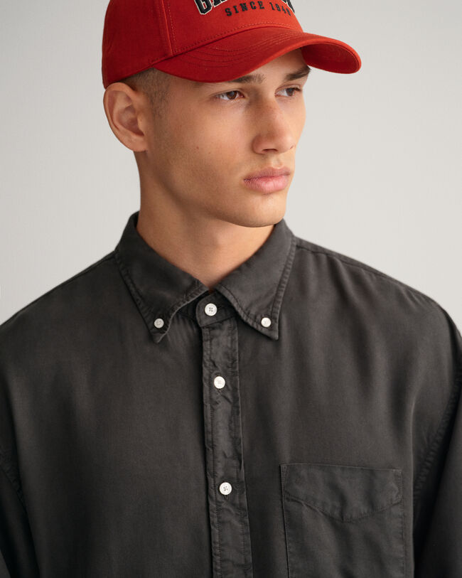 Camisa Relaxed Fit de lyocell te&ntilde;ida en prenda