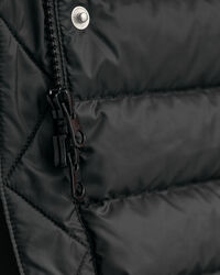 Abrigo de plum&oacute;n ligero