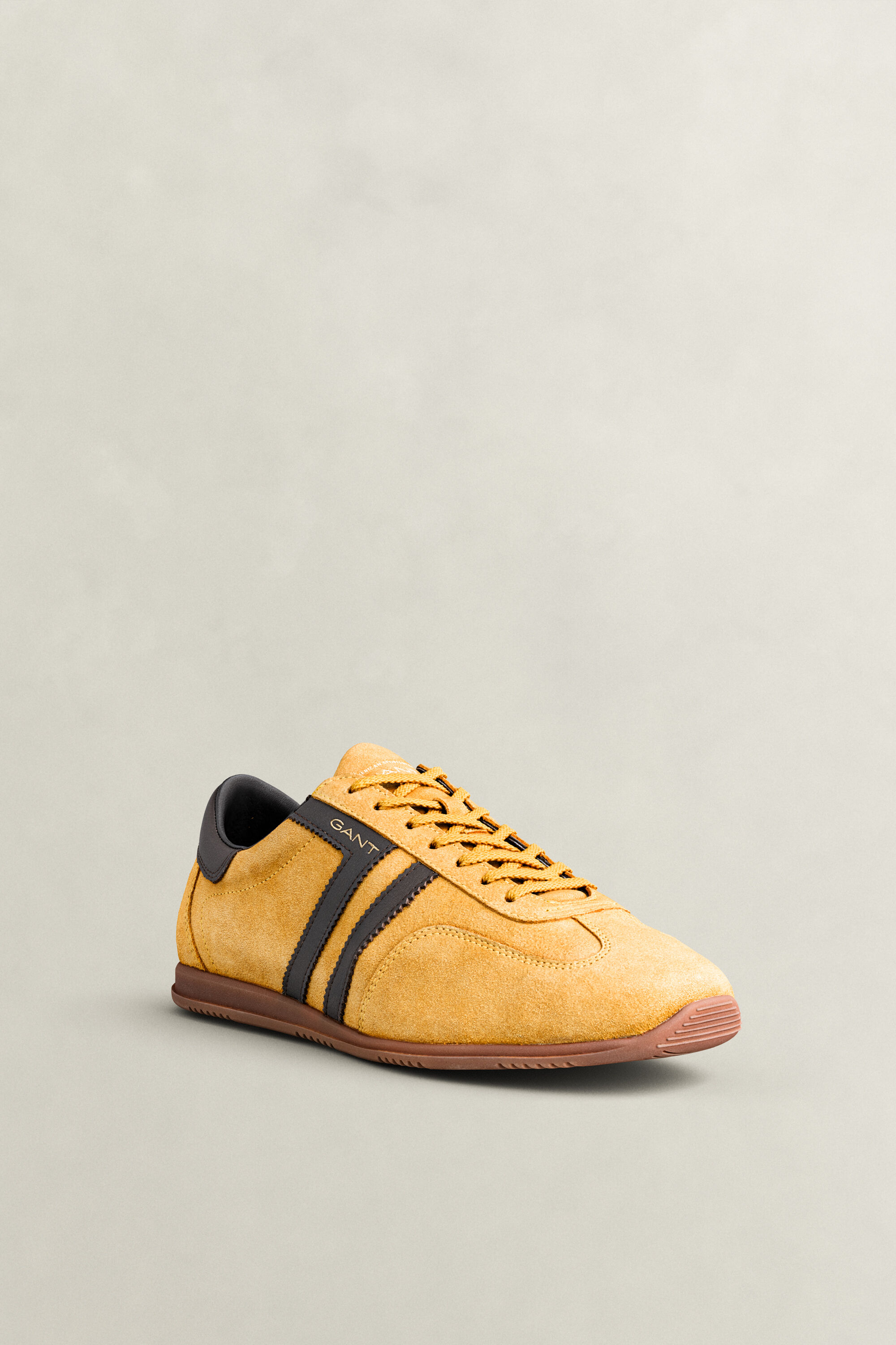 Zapatillas Spearclub de ante