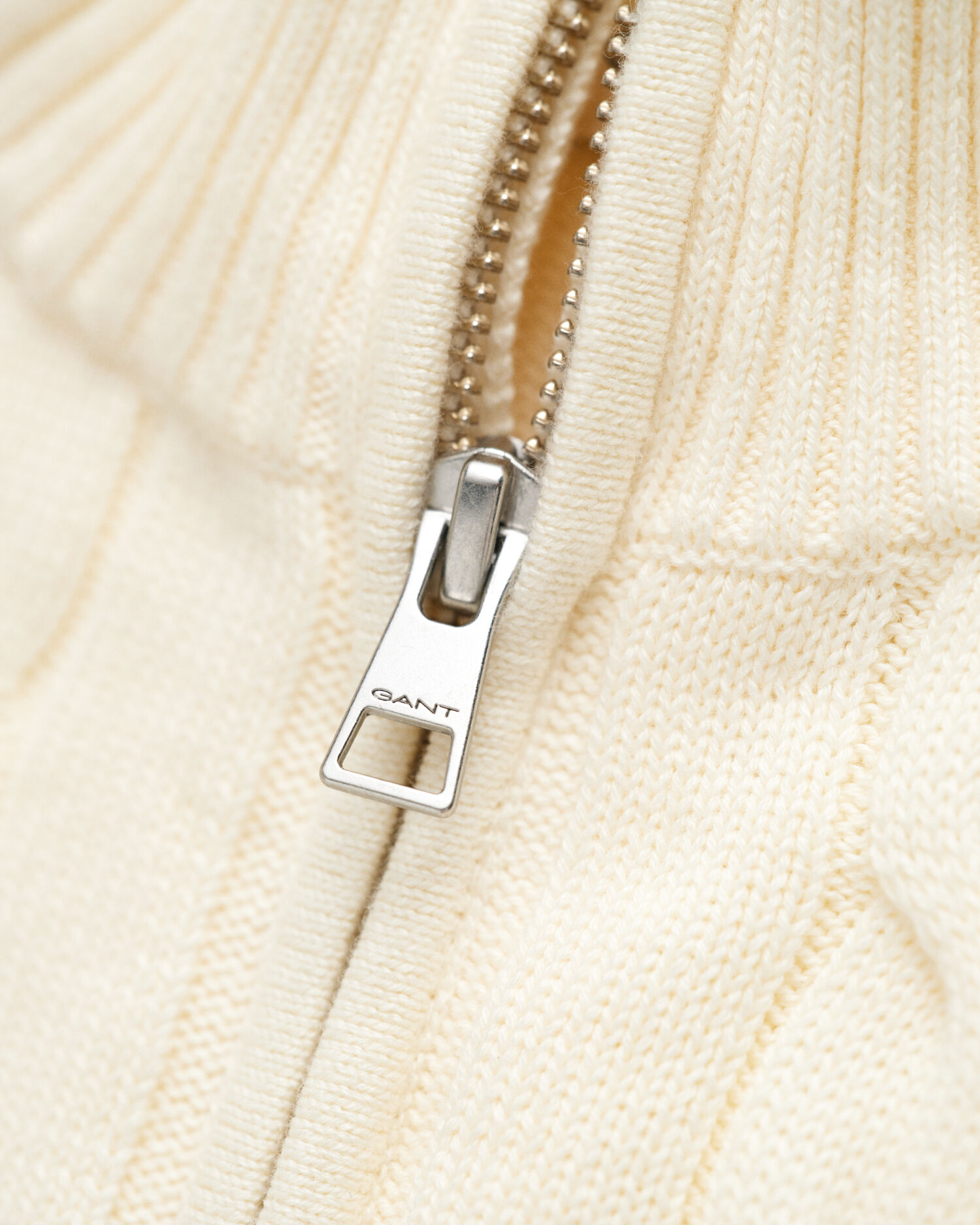 Jersey de punto de ochos de algodón con media cremallera Teens