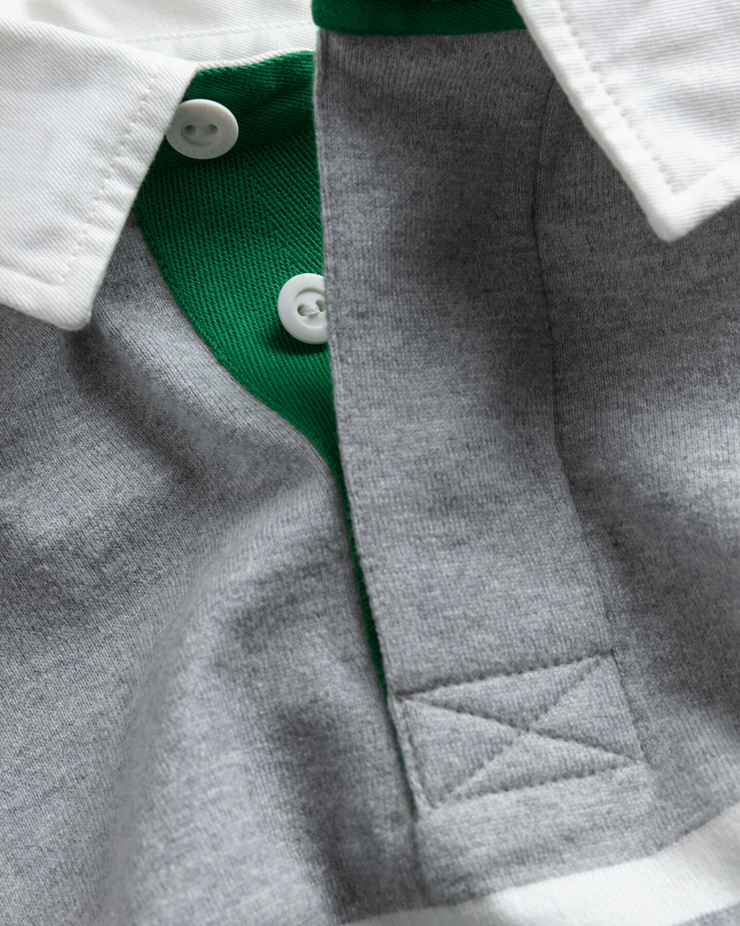 Heavy Rugger Retro Shield