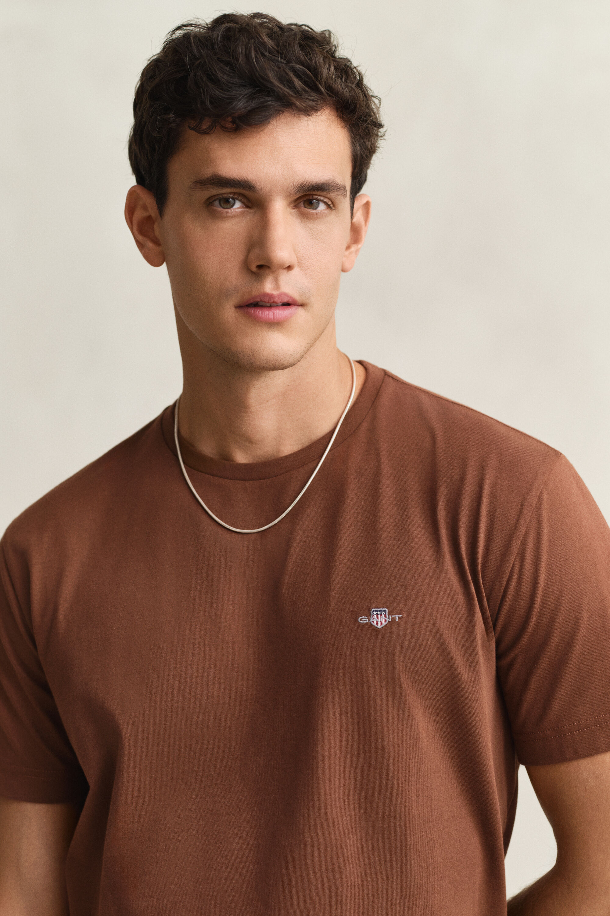 Camiseta Regular Fit Shield