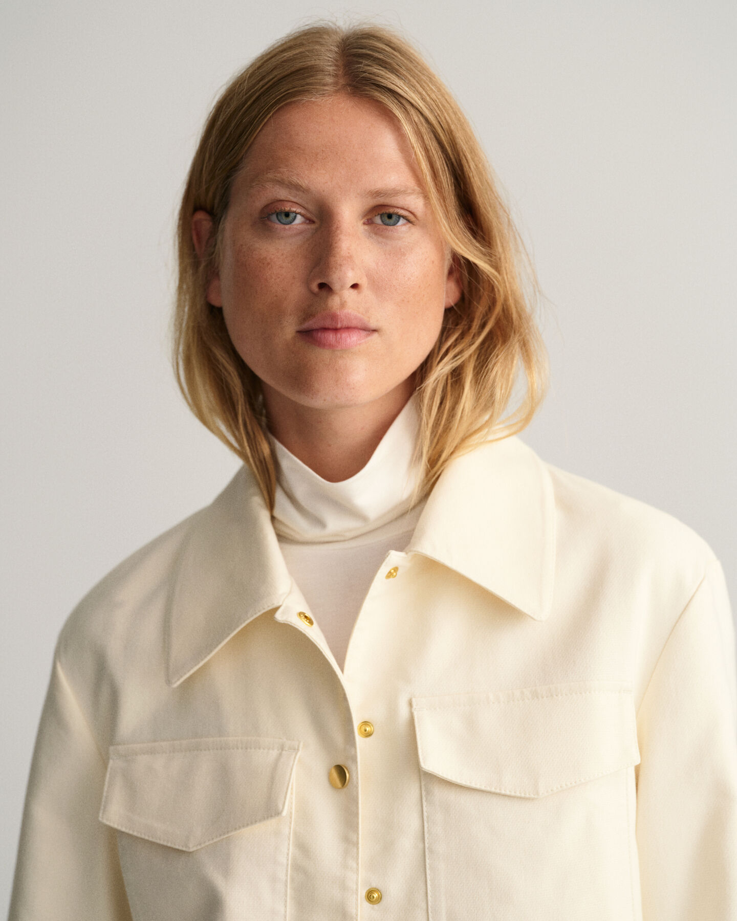 Chaqueta corta tipo americana