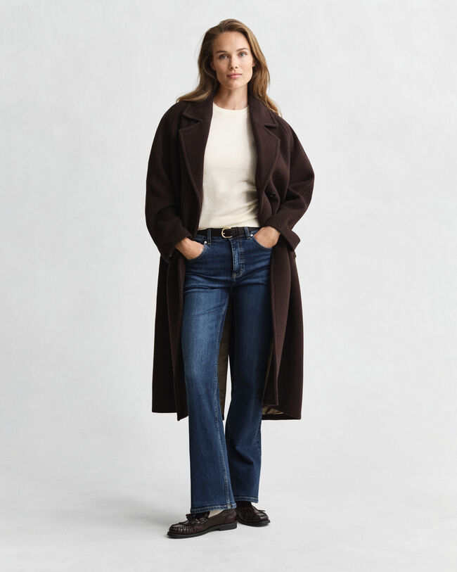 Jersey de punto ligero de manga corta y cuello redondo